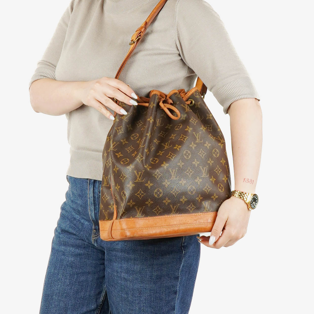 Louis Vuitton Noe GM Monogram Canvas Shoulder Bag