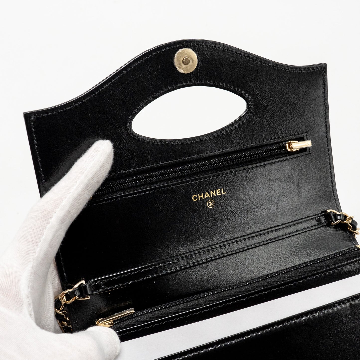 Chanel 24c 31 Wallet On Chain Shiny Calfskin Black L (Microchip)