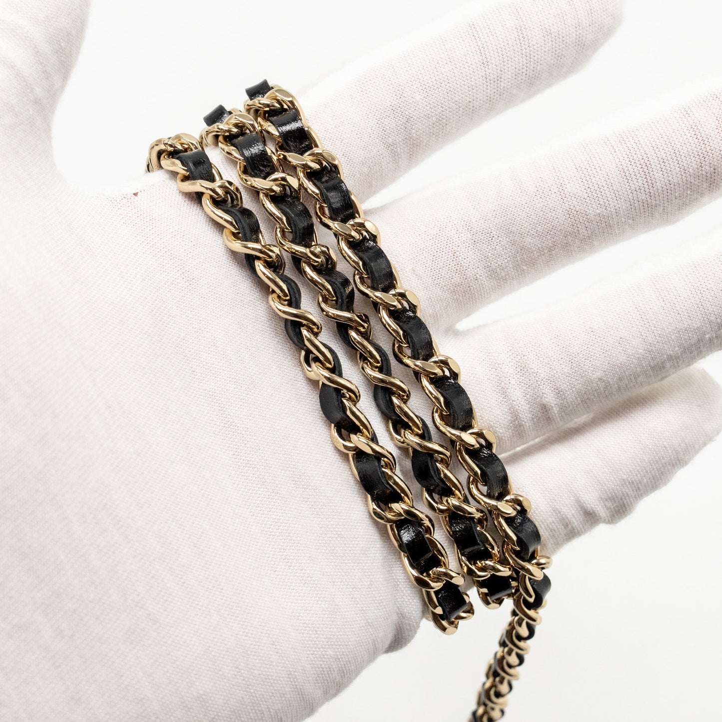Chanel 24c 31 Wallet On Chain Shiny Calfskin Black L (Microchip)