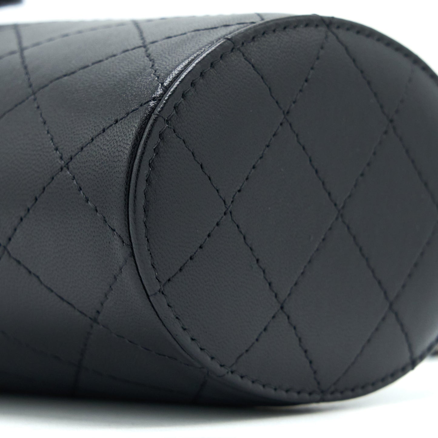 Chanel Round Vanity Case With Chain Lambskin Black L