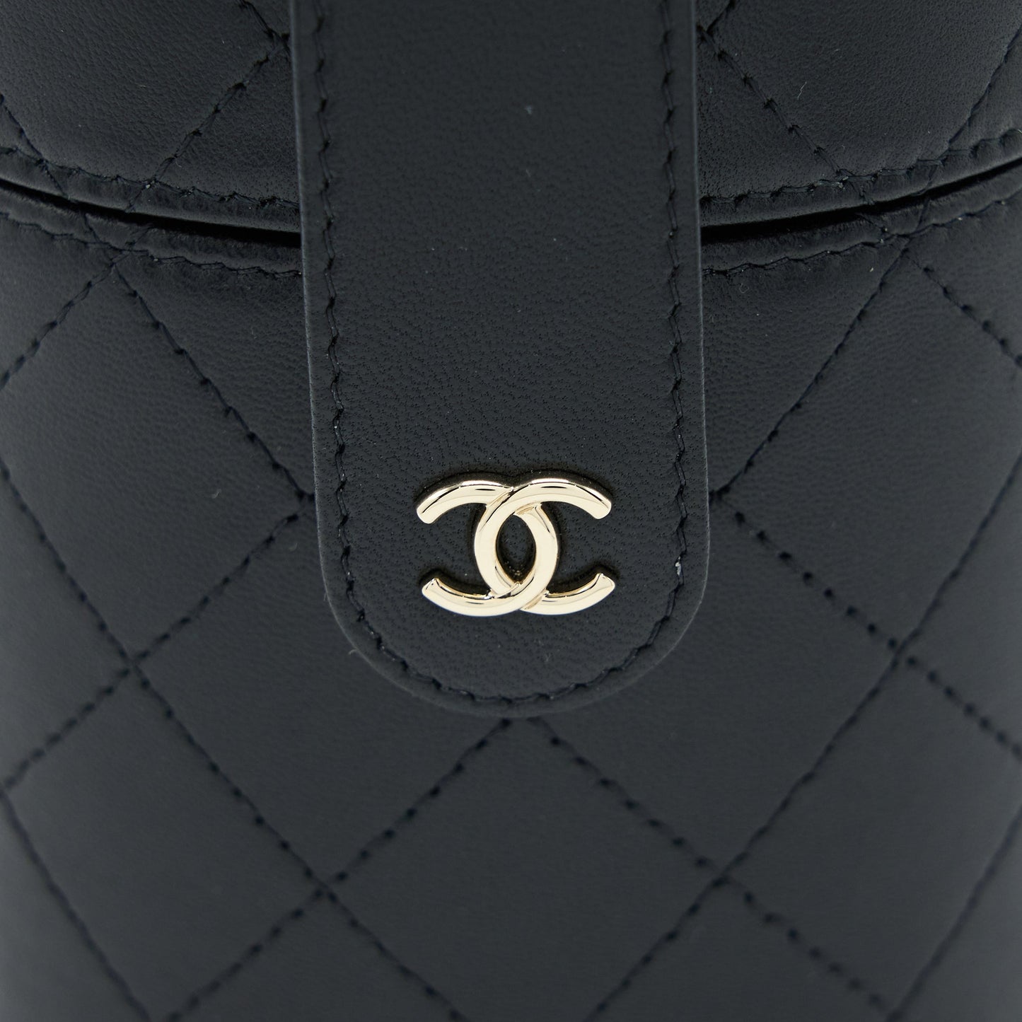 Chanel Round Vanity Case With Chain Lambskin Black L