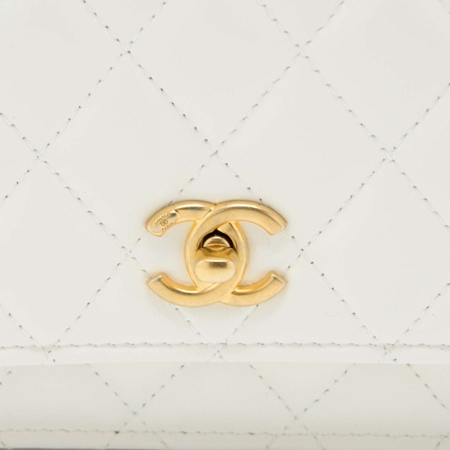 Chanel 23P Top Handle Wallet on Chain Calfskin White/Multicolour Brushed  (Microchip)