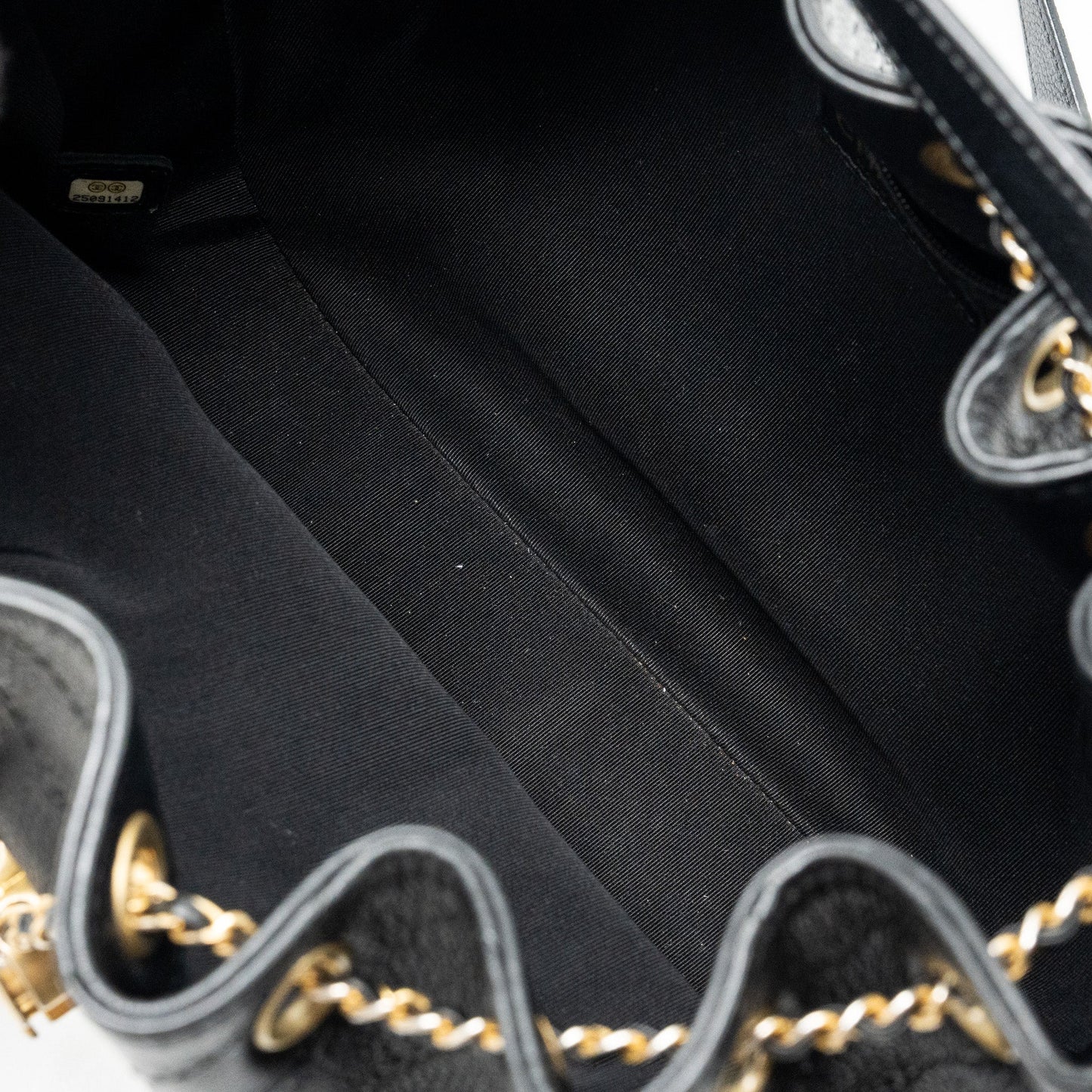 Chanel chevron bucket bag grained calfskin Black