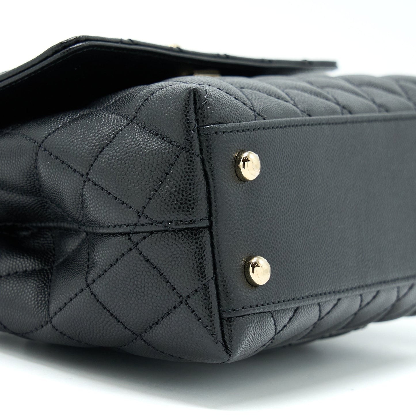 Chanel Small Coco Handle Caviar Black L .