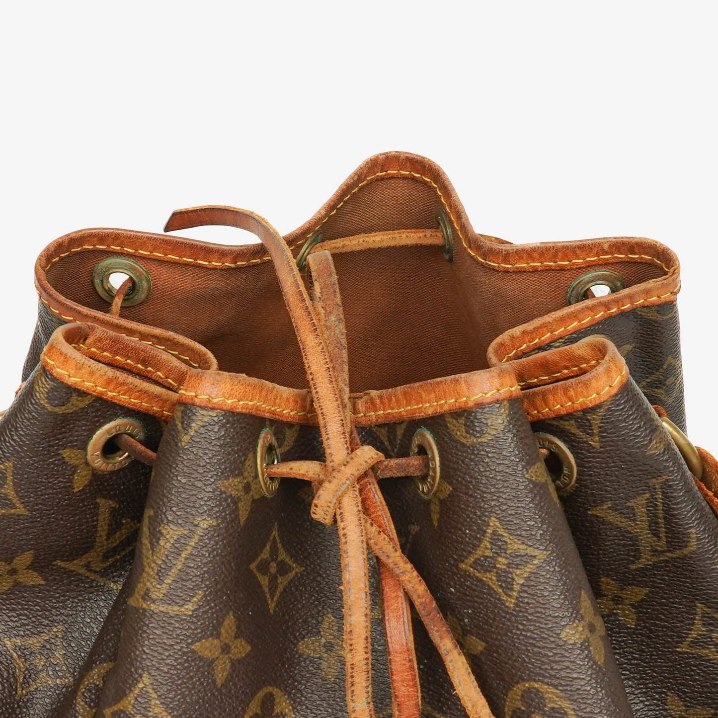Louis Vuitton Noe GM Monogram Canvas Shoulder Bag