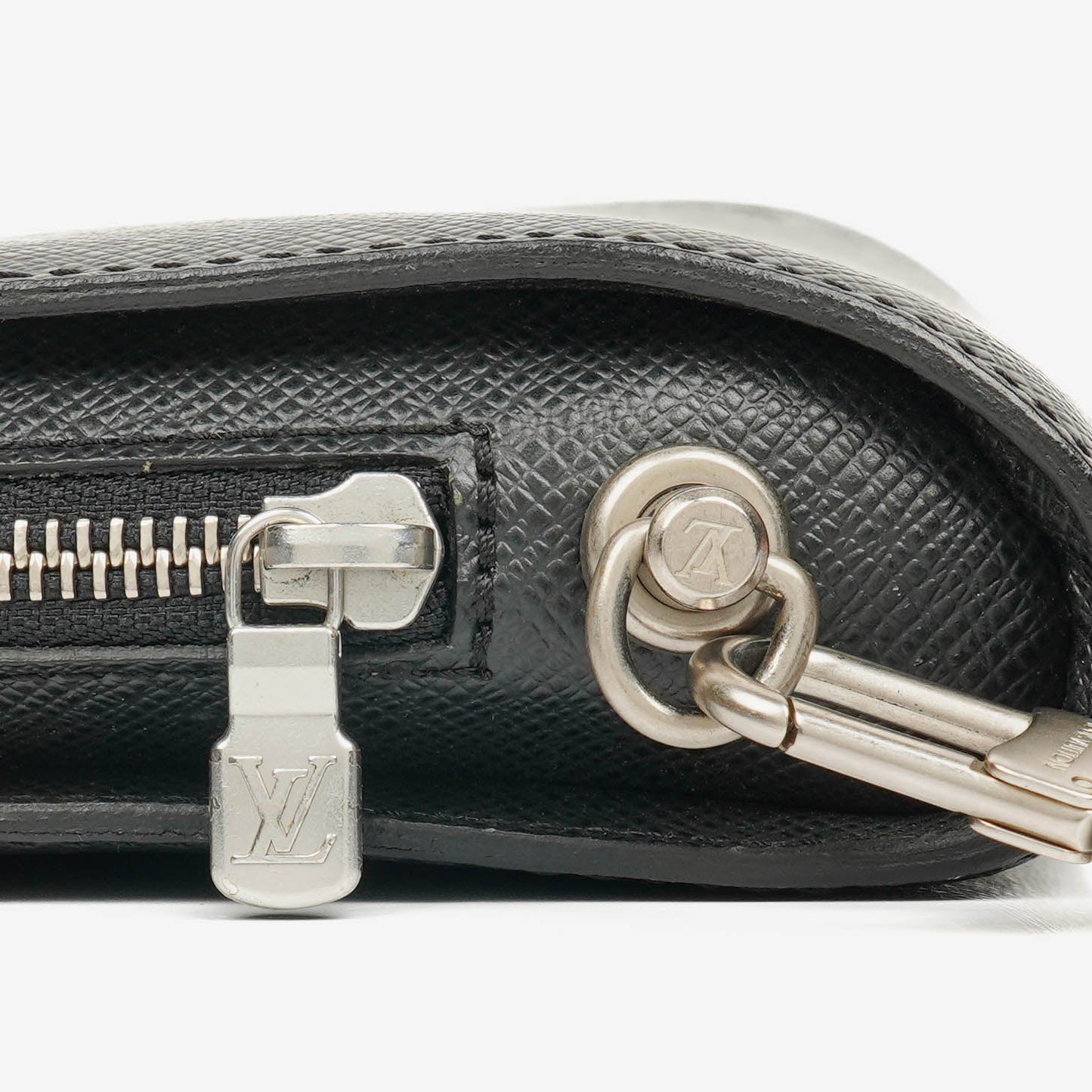 Louis Vuitton Taiga Baikal Grey Clutch Bag