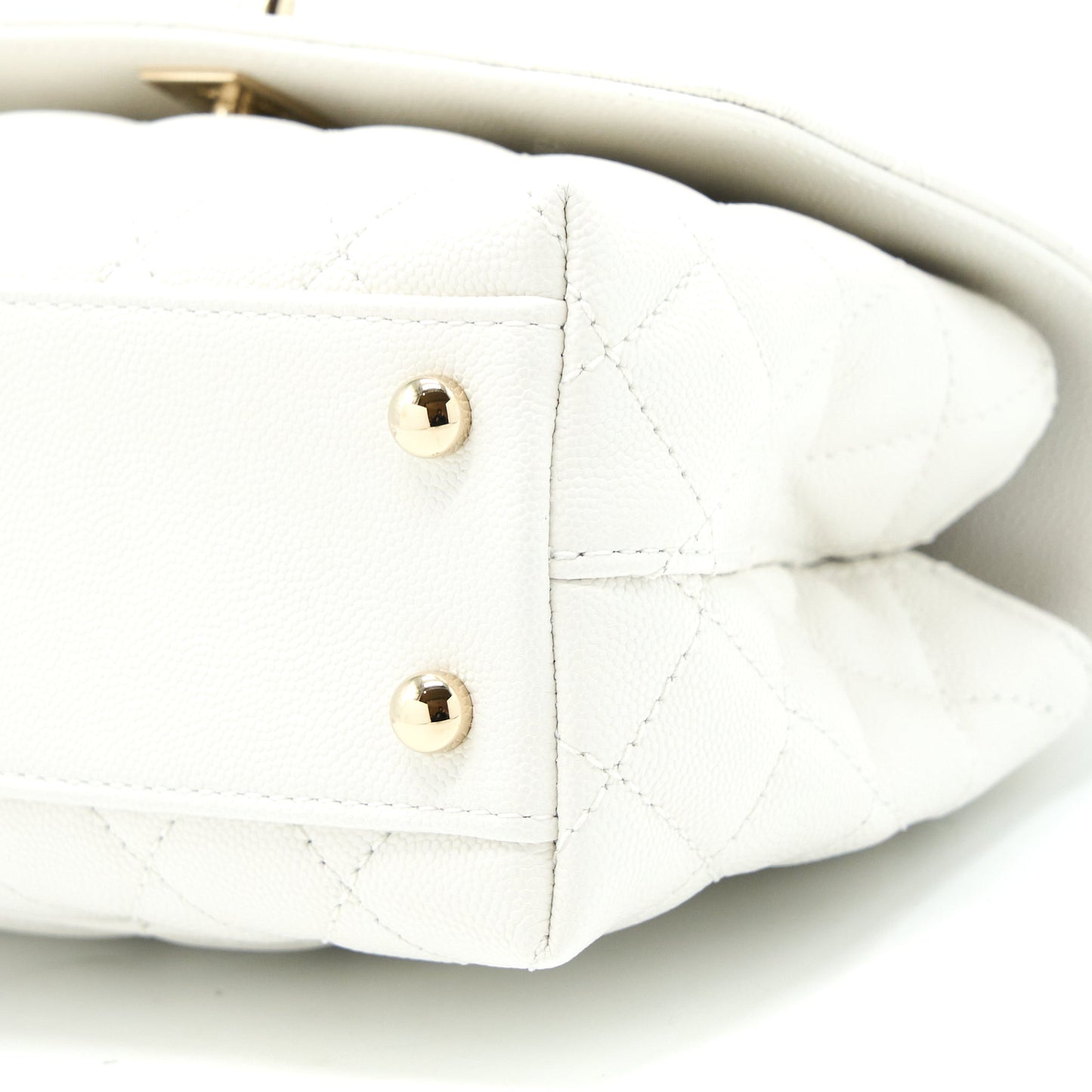 Chanel Small Coco Handle Caviar White L (Microchip)