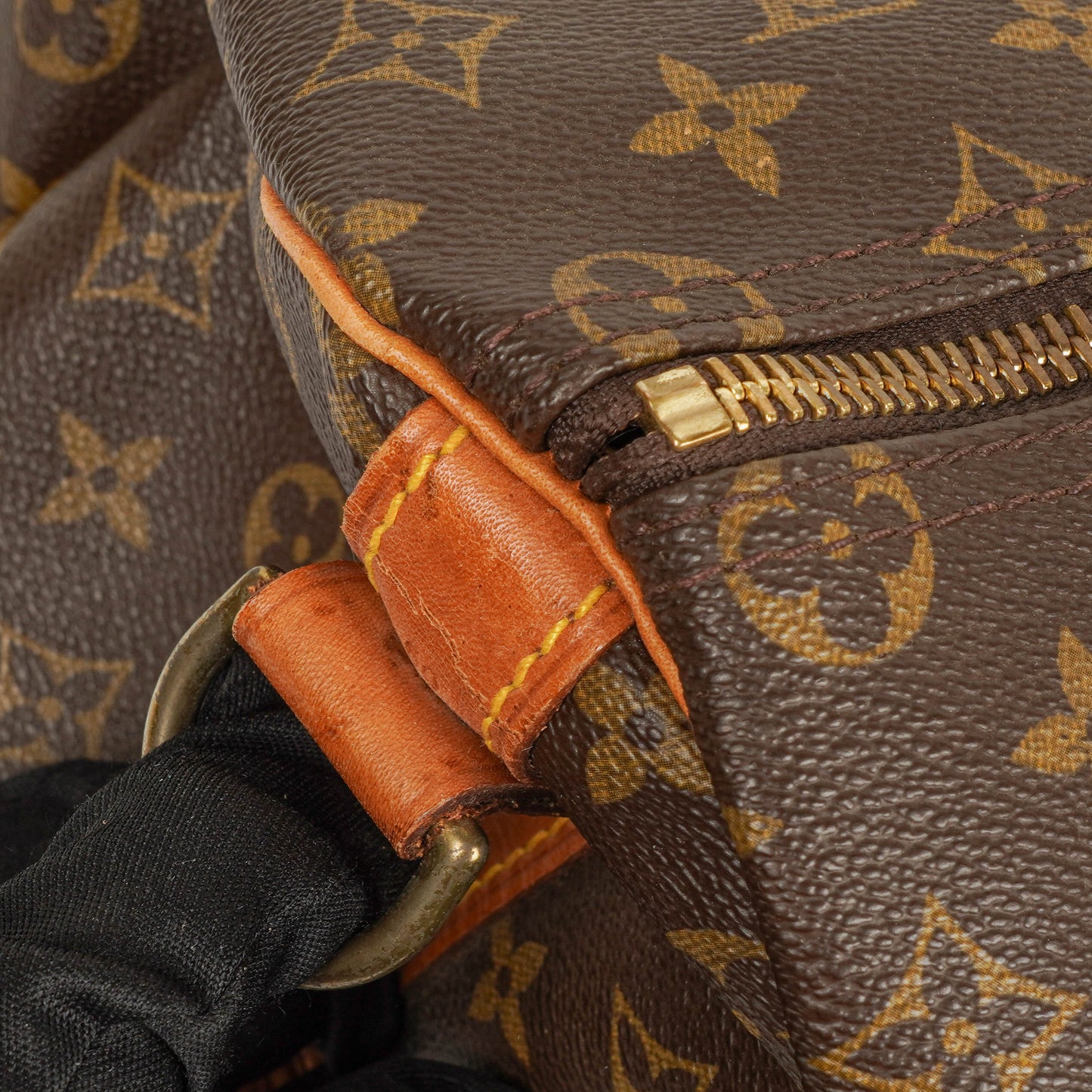 Louis Vuitton Keepall 50 Monogram Canvas Travel Bag