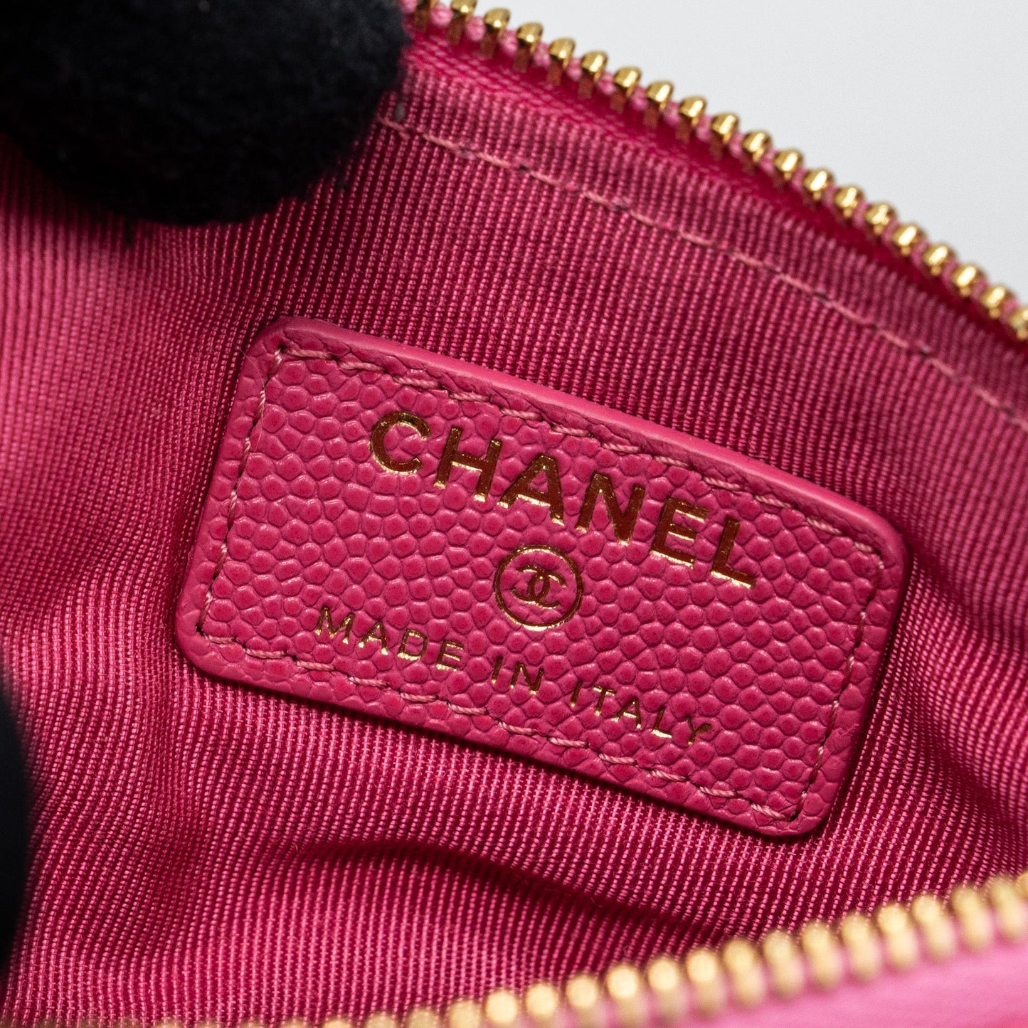 Chanel zippy pouch caviar pink L
