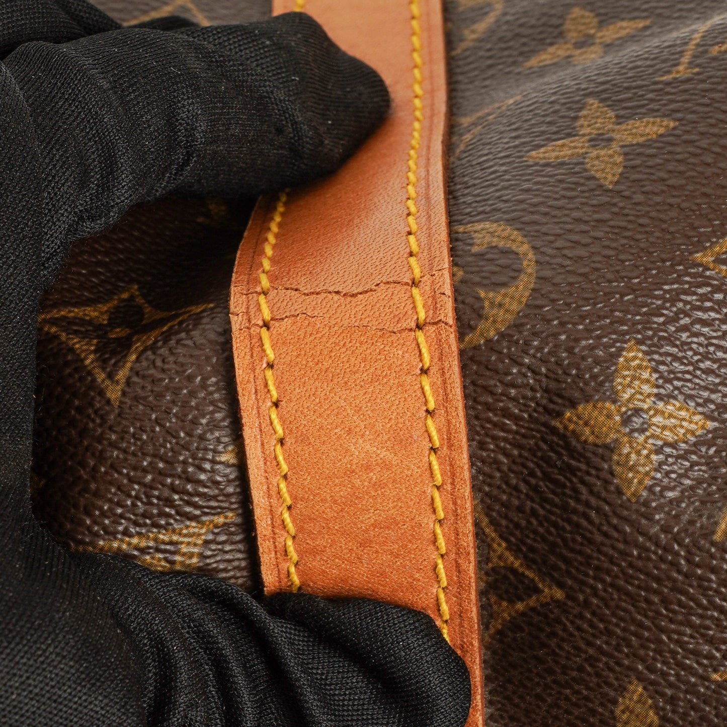 Louis Vuitton Keepall 50 Monogram Canvas Travel Bag