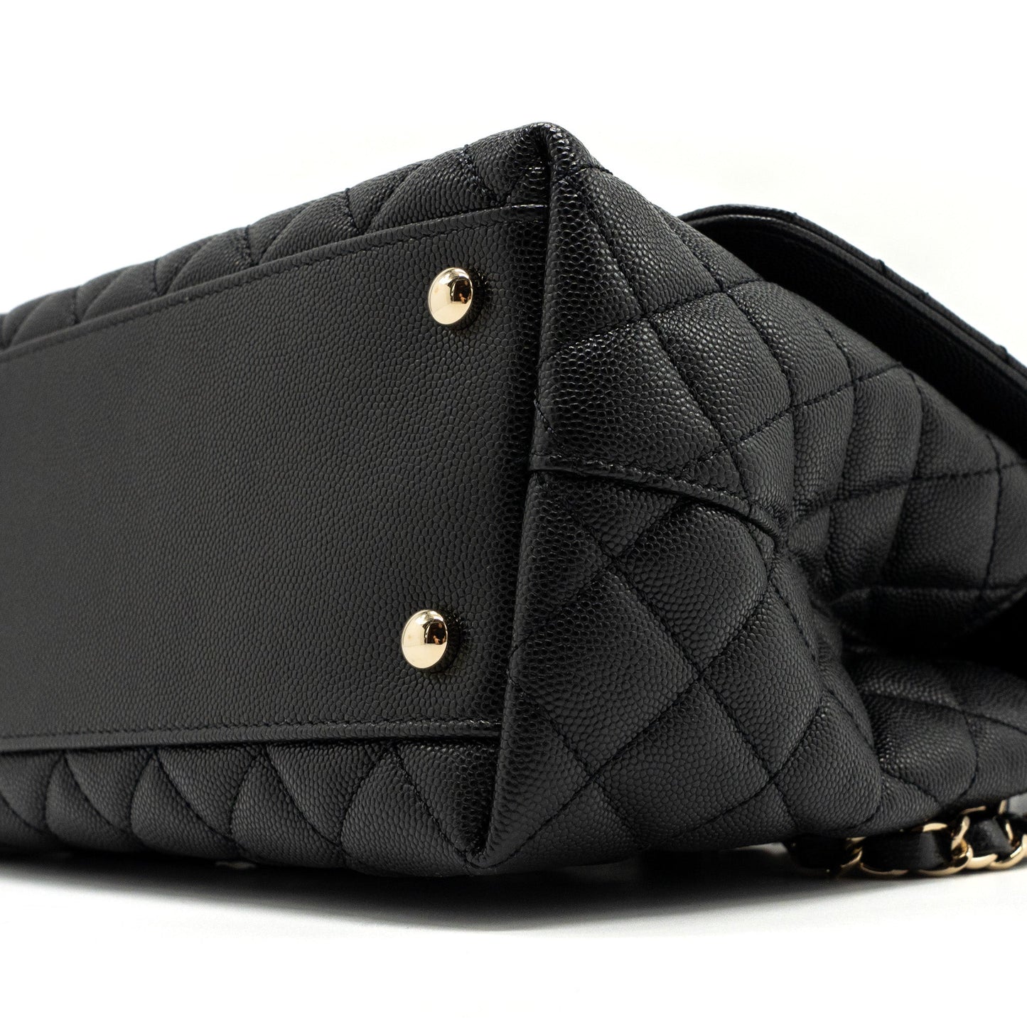 Chanel Medium Coco Handle Lizard Embossed Handle Caviar Black L (Microchip)