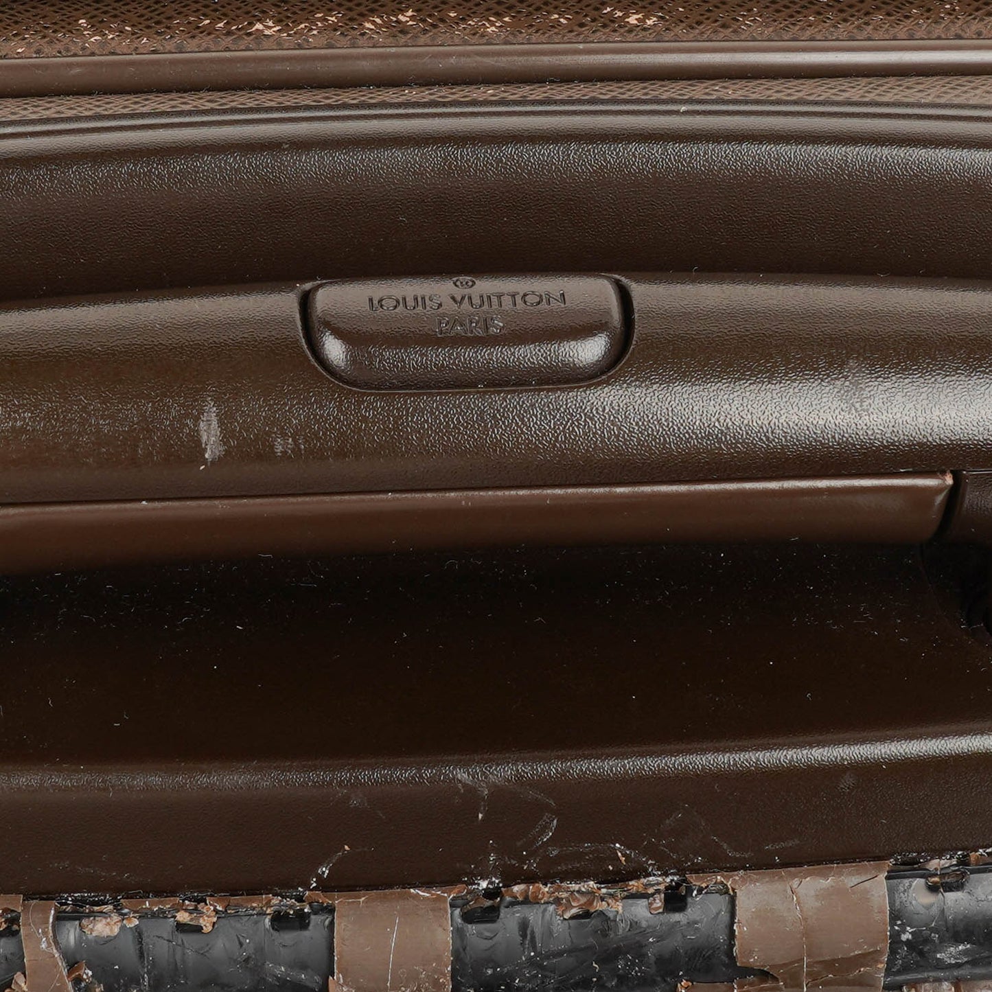 Louis Vuitton Pegase 45 Taiga Brown Grizzli Suitcase