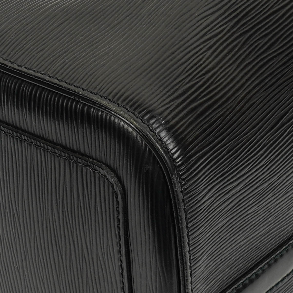 Louis Vuitton Keepall 45 Black EPI Leather Travel Bag