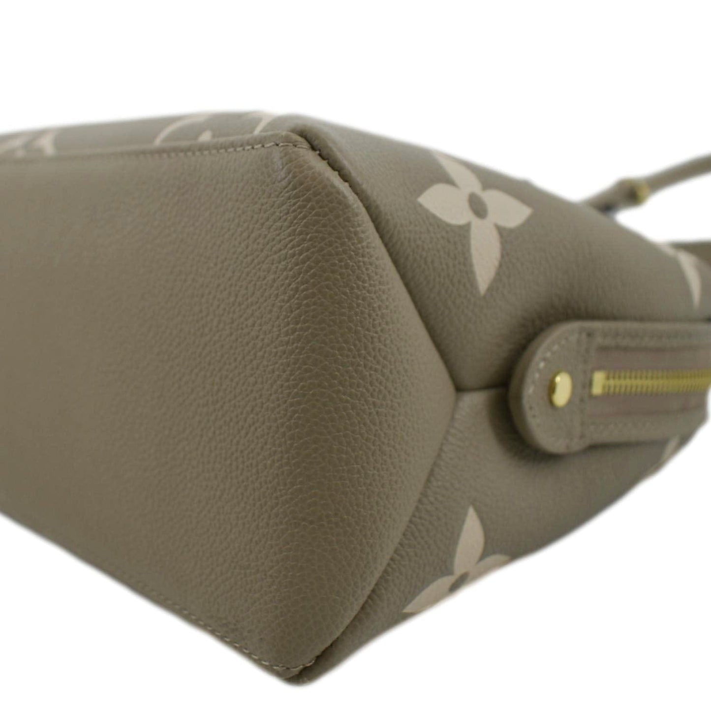 LOUIS VUITTON Petit Palais Embossed Leather Shoulder Bag Bicolor