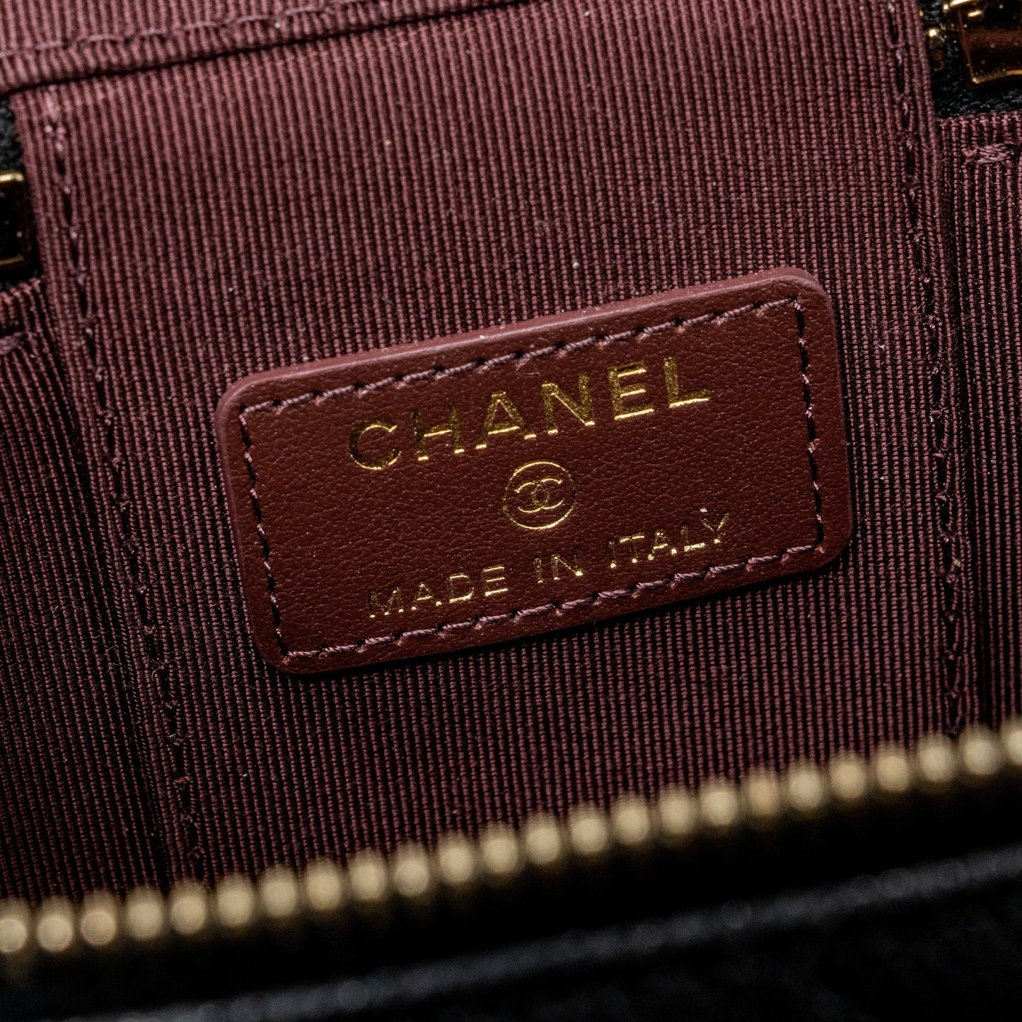 Chanel Mini Vanity Case Caviar Black L