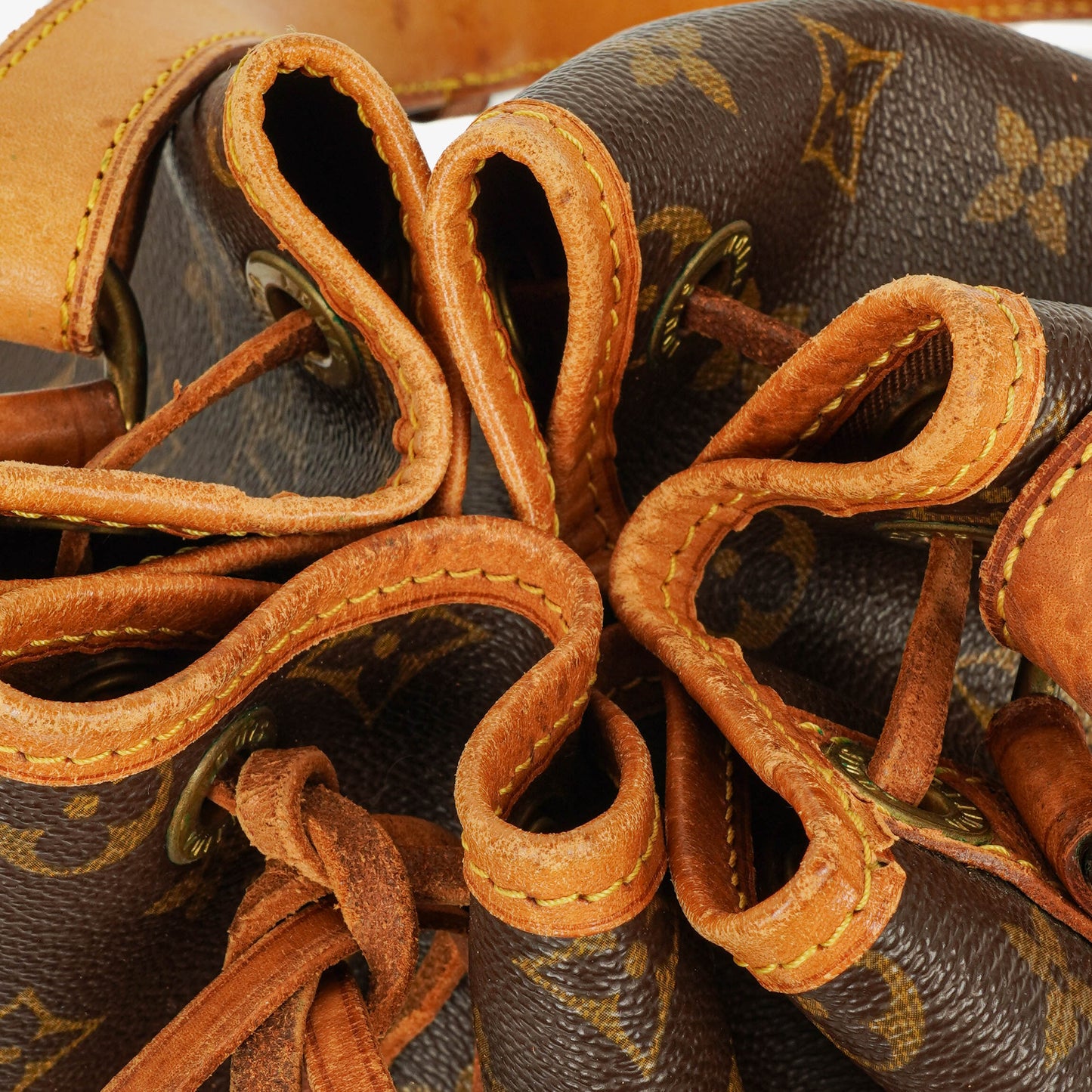 Louis Vuitton Noe Grande GM Monogram Canvas Shoulder Bag