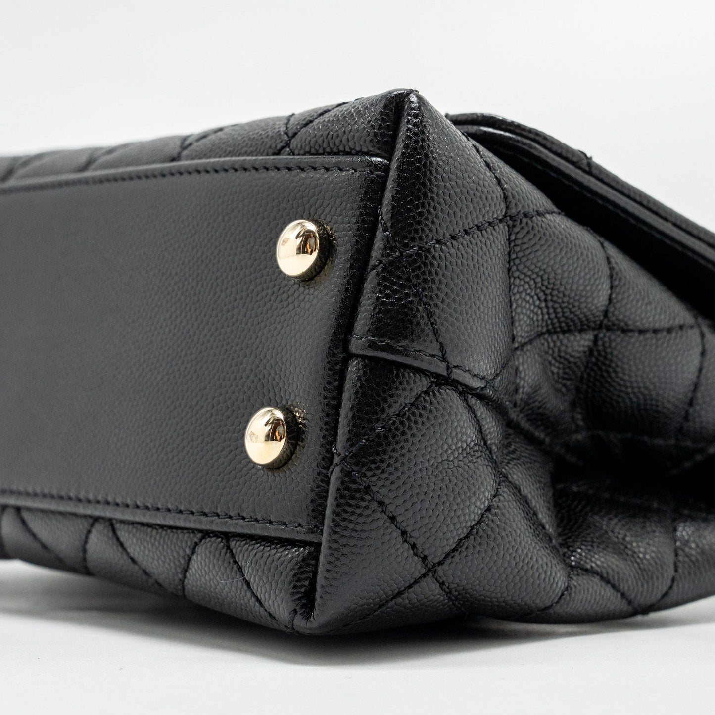 CHANEL Mini Coco Handle Caviar Black L (Microchip)