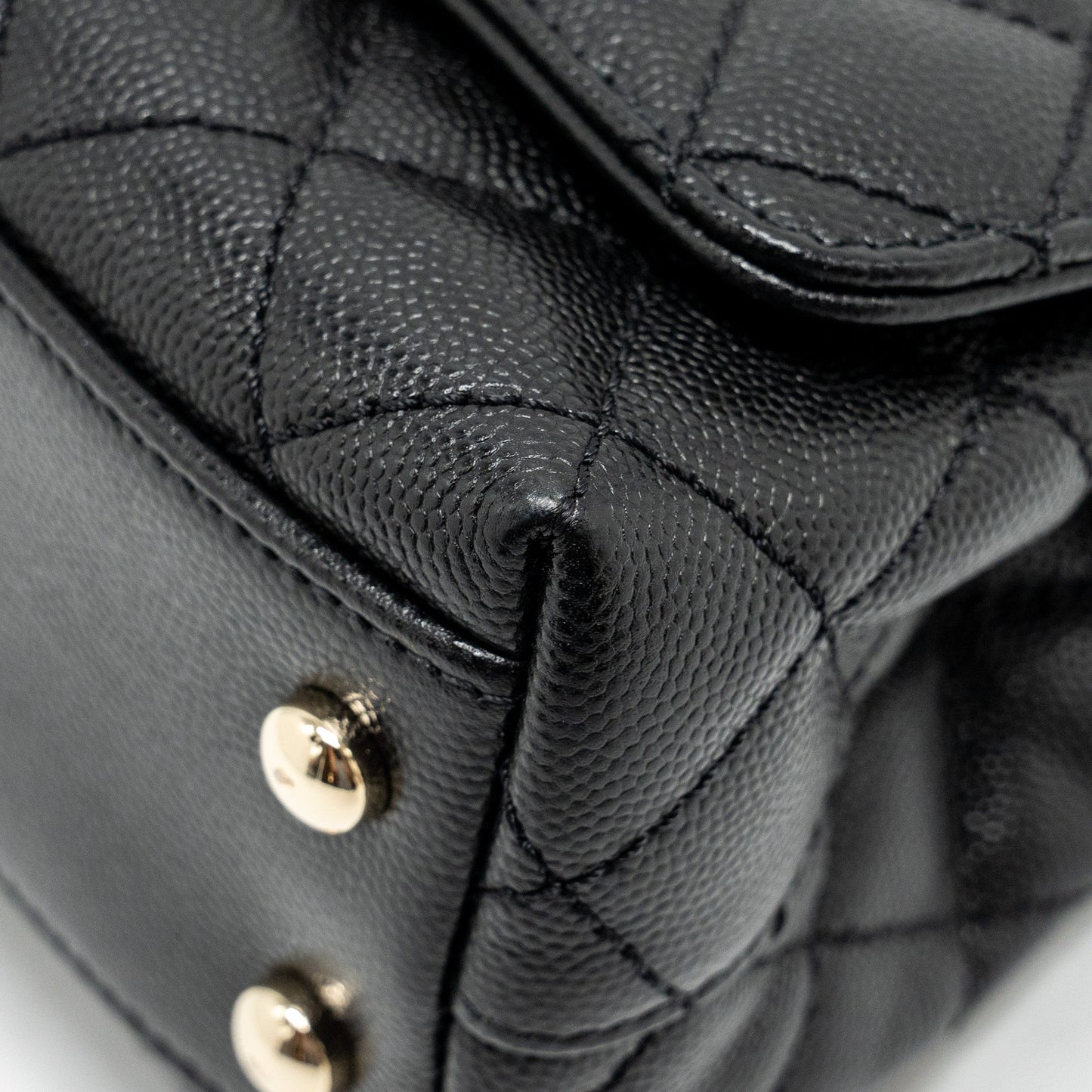 CHANEL Mini Coco Handle Caviar Black L (Microchip)