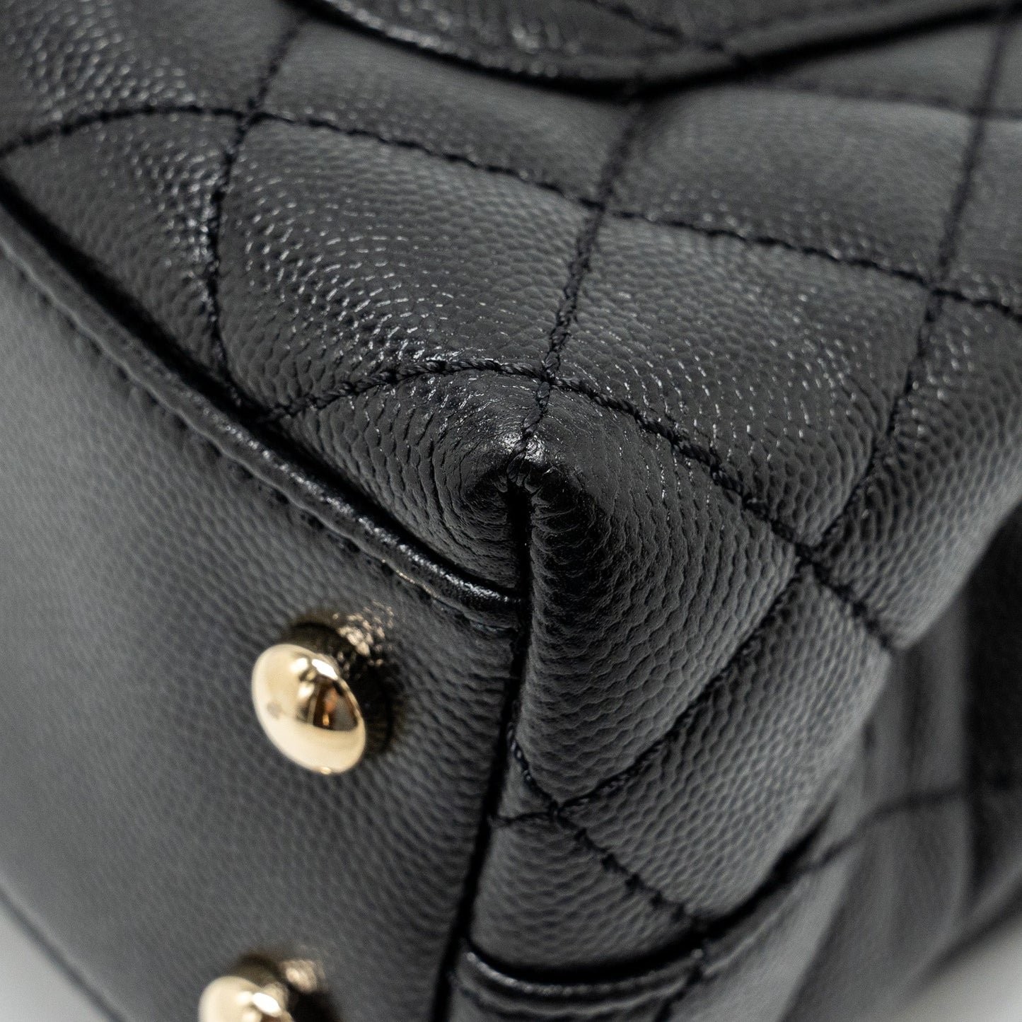 CHANEL Mini Coco Handle Caviar Black L (Microchip)