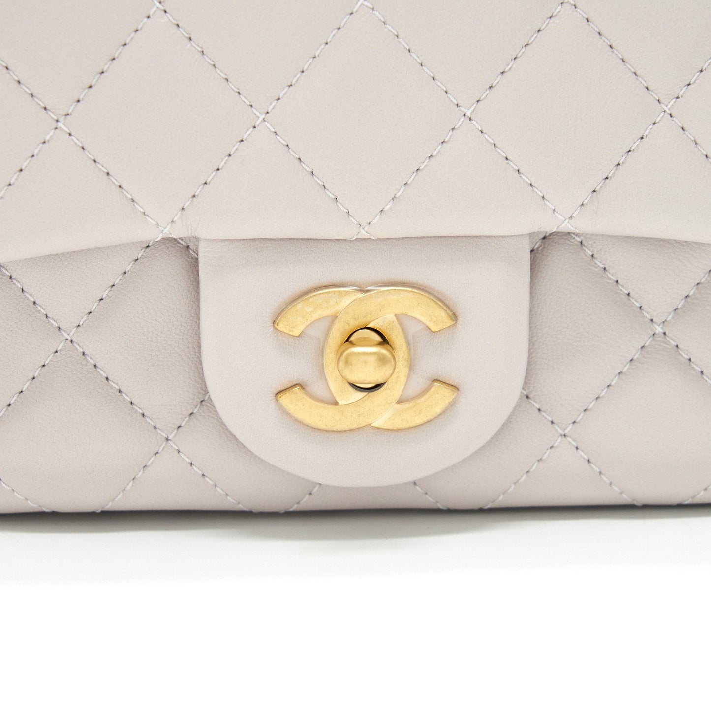 Chanel 21B lilac/ Light Purple mini Pearl Crush Square flap bag
