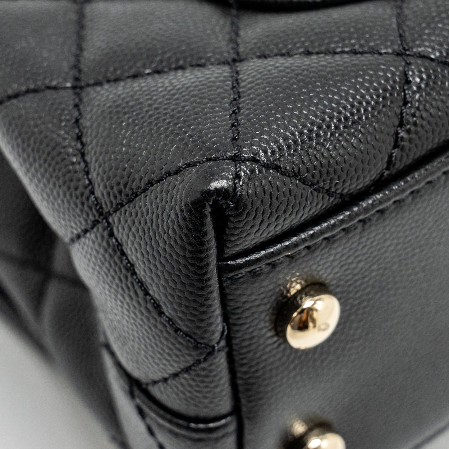 CHANEL Mini Coco Handle Caviar Black L (Microchip)