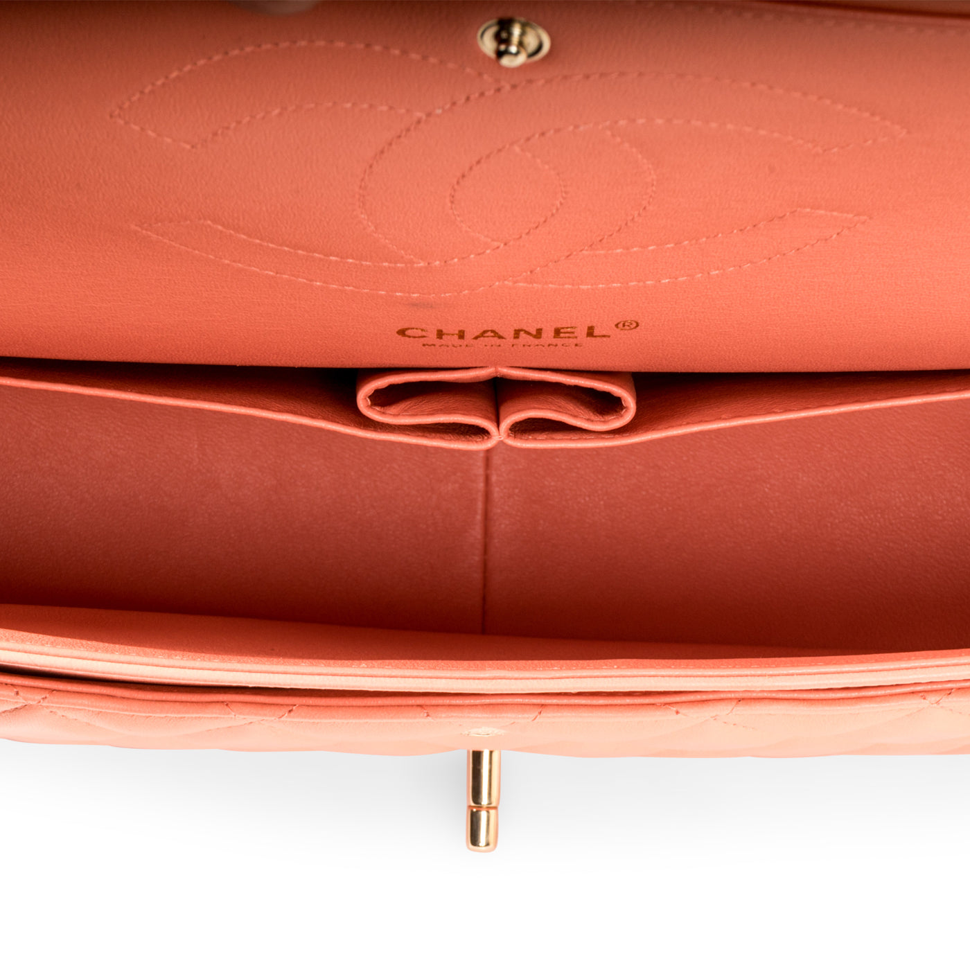 Chanel Classic Flap Bag - Jumbo - Peach