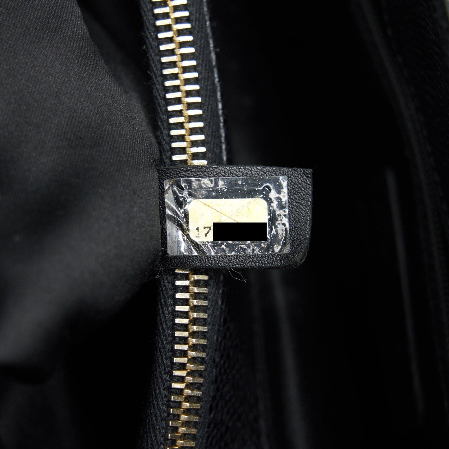 Chanel Grand Shopping Tote Caviar Black  serial 17