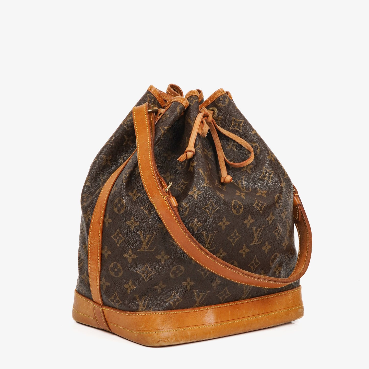 Louis Vuitton Noe Grande GM Monogram Canvas Shoulder Bag
