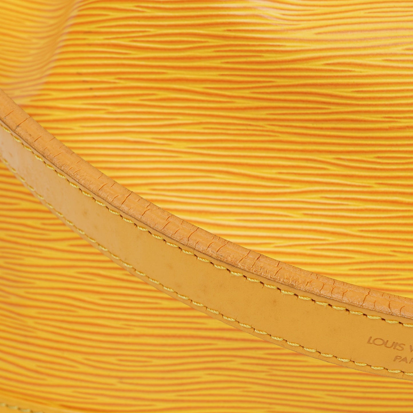 Louis Vuitton Noe Grande GM Yellow Epi Leather Shoulder Bag