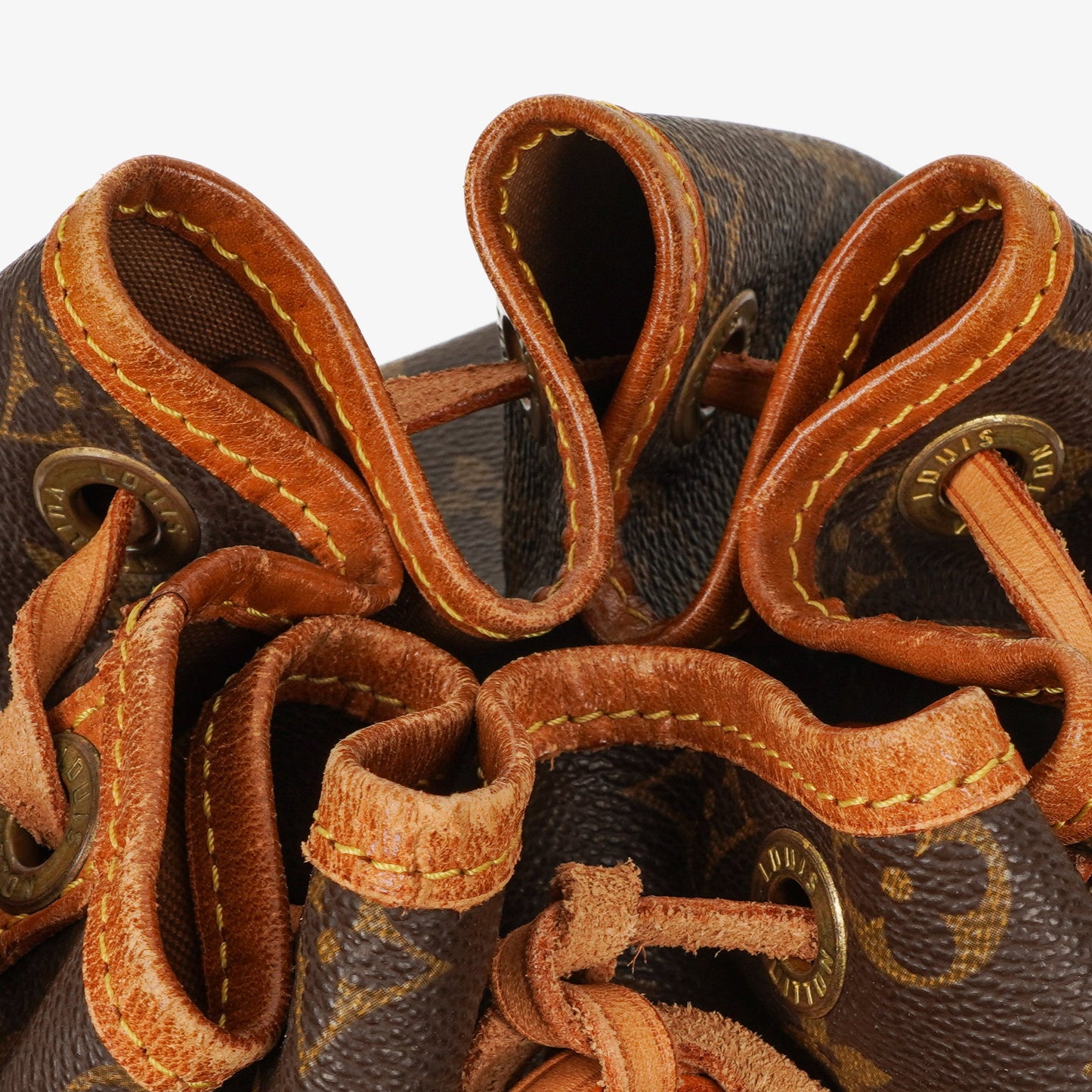 Louis Vuitton Noe Grande GM Monogram Canvas Shoulder Bag