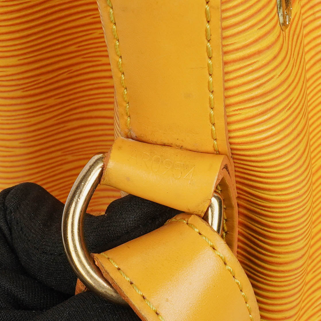 Louis Vuitton Noe Grande GM Yellow Epi Leather Shoulder Bag
