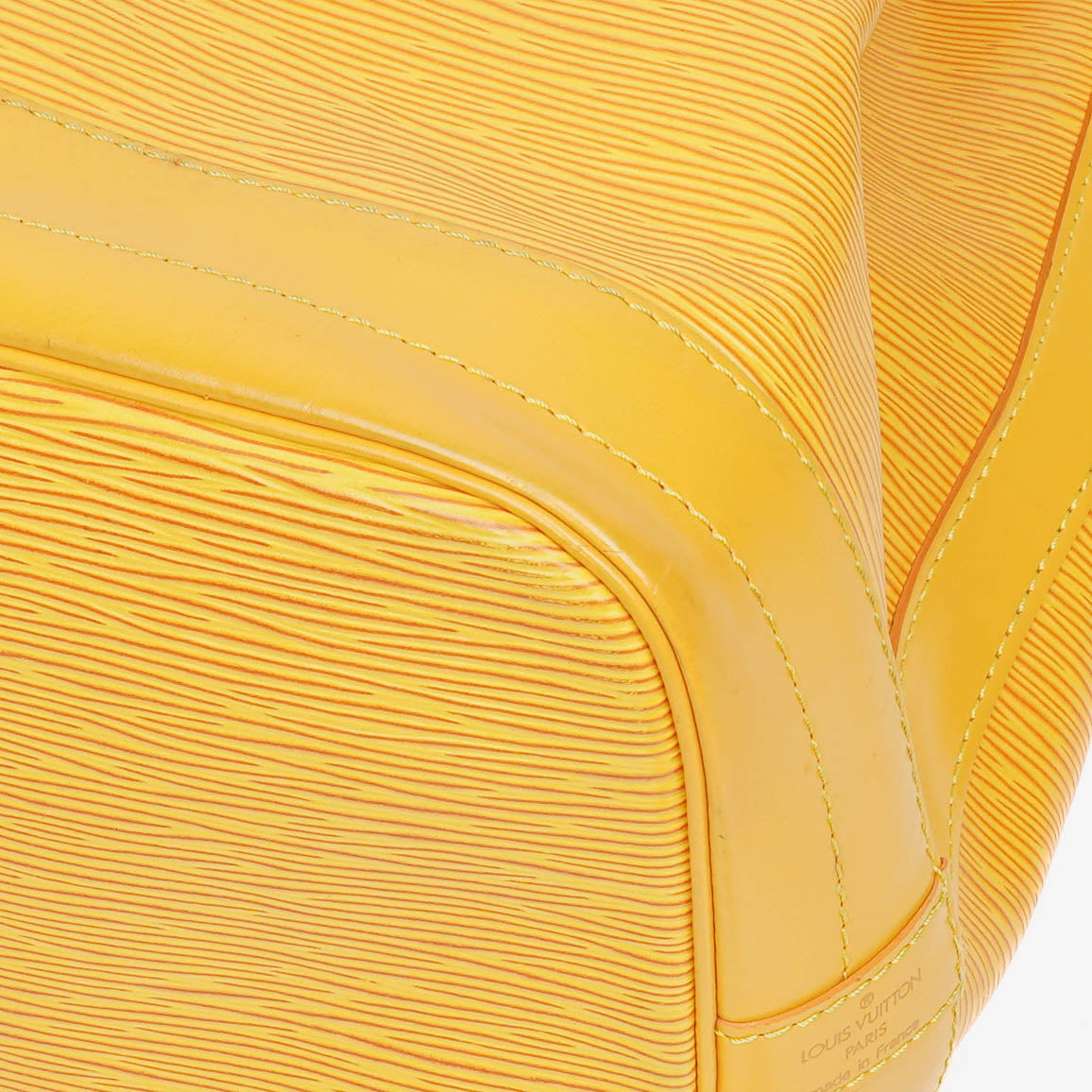 Louis Vuitton Noe Grande GM Yellow Epi Leather Shoulder Bag