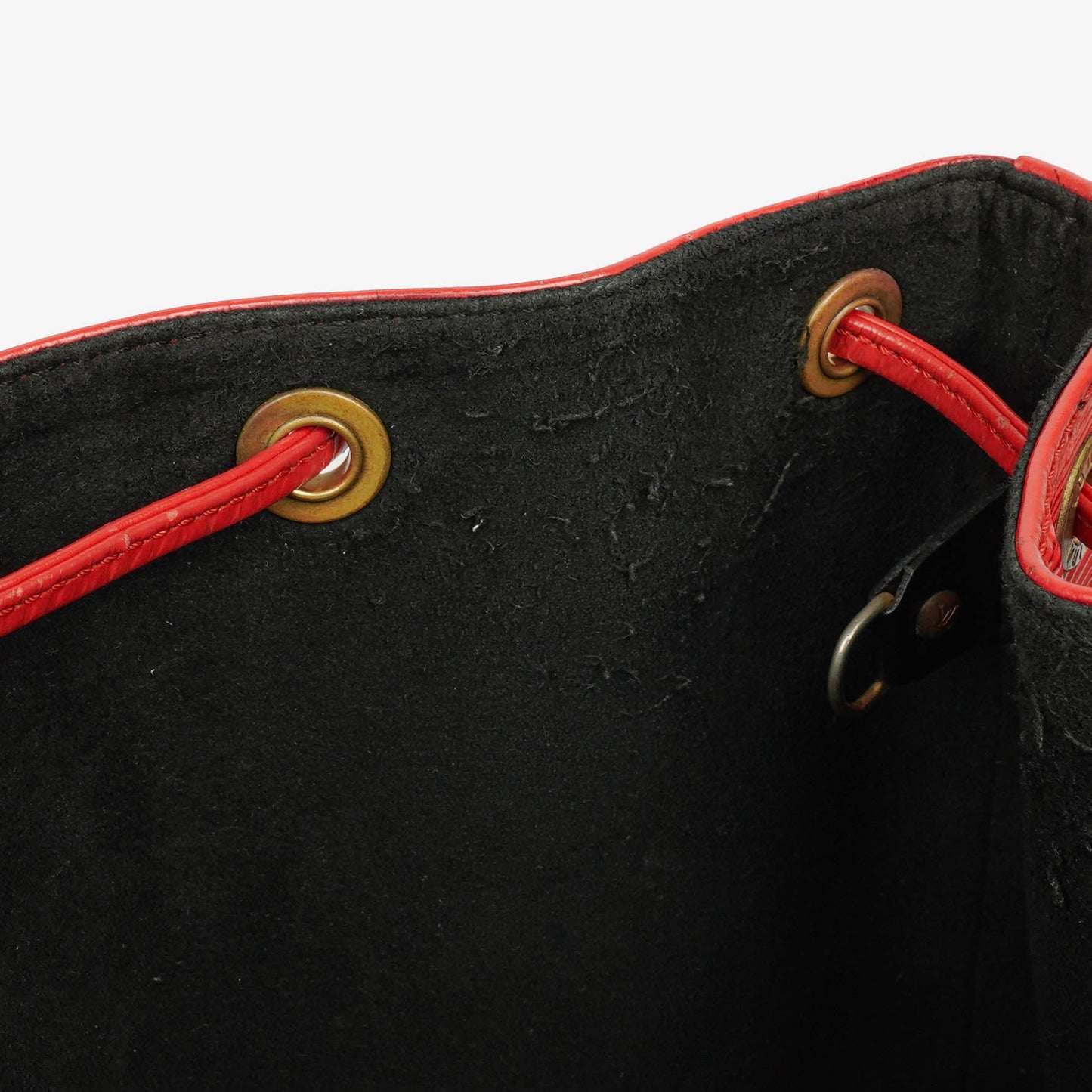 Louis Vuitton Noe Grande GM Red Epi Leather Shoulder Bag