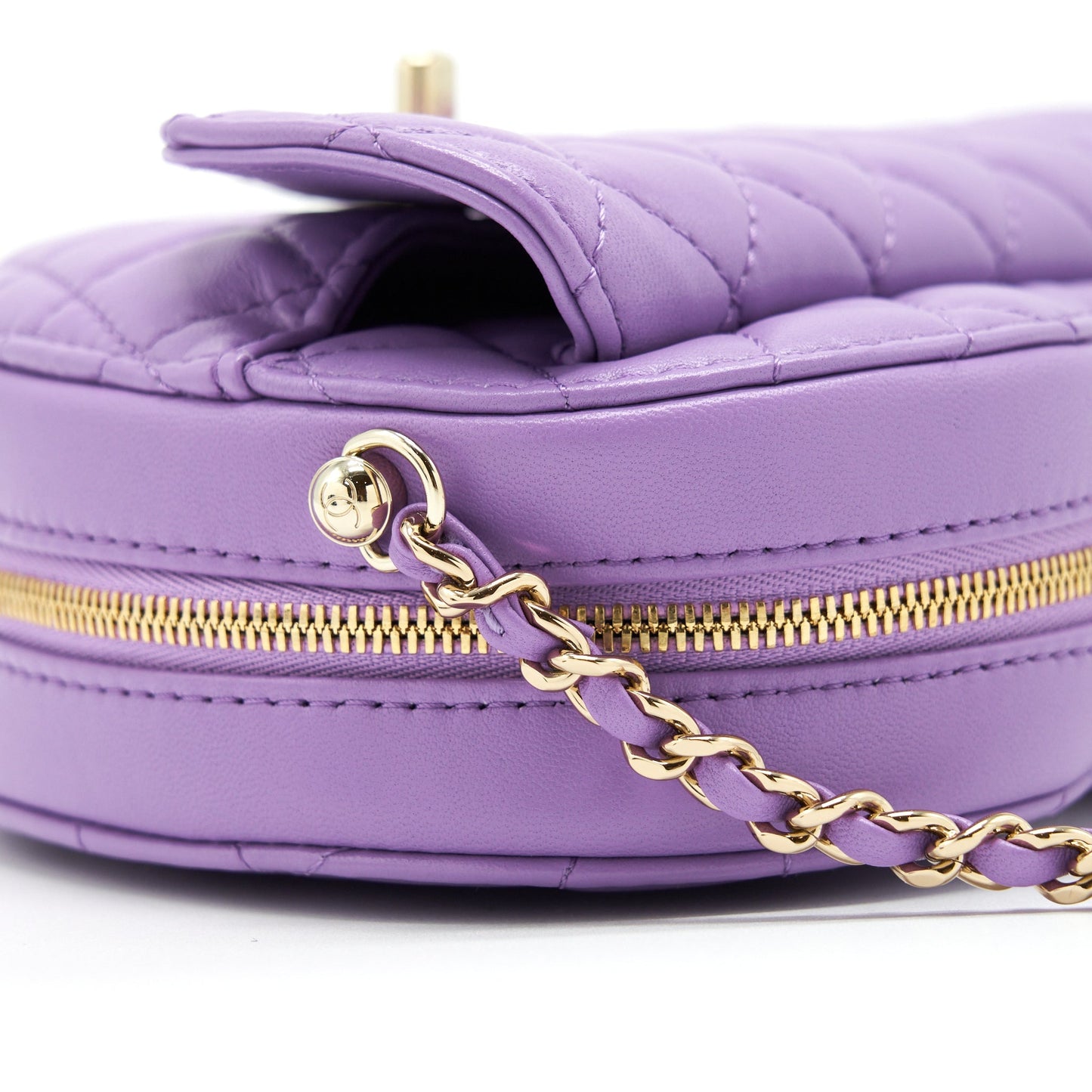 Chanel 22S Heart Bag Lambskin Purple L