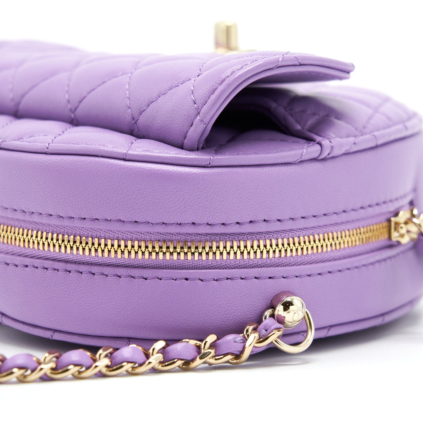 Chanel 22S Heart Bag Lambskin Purple L