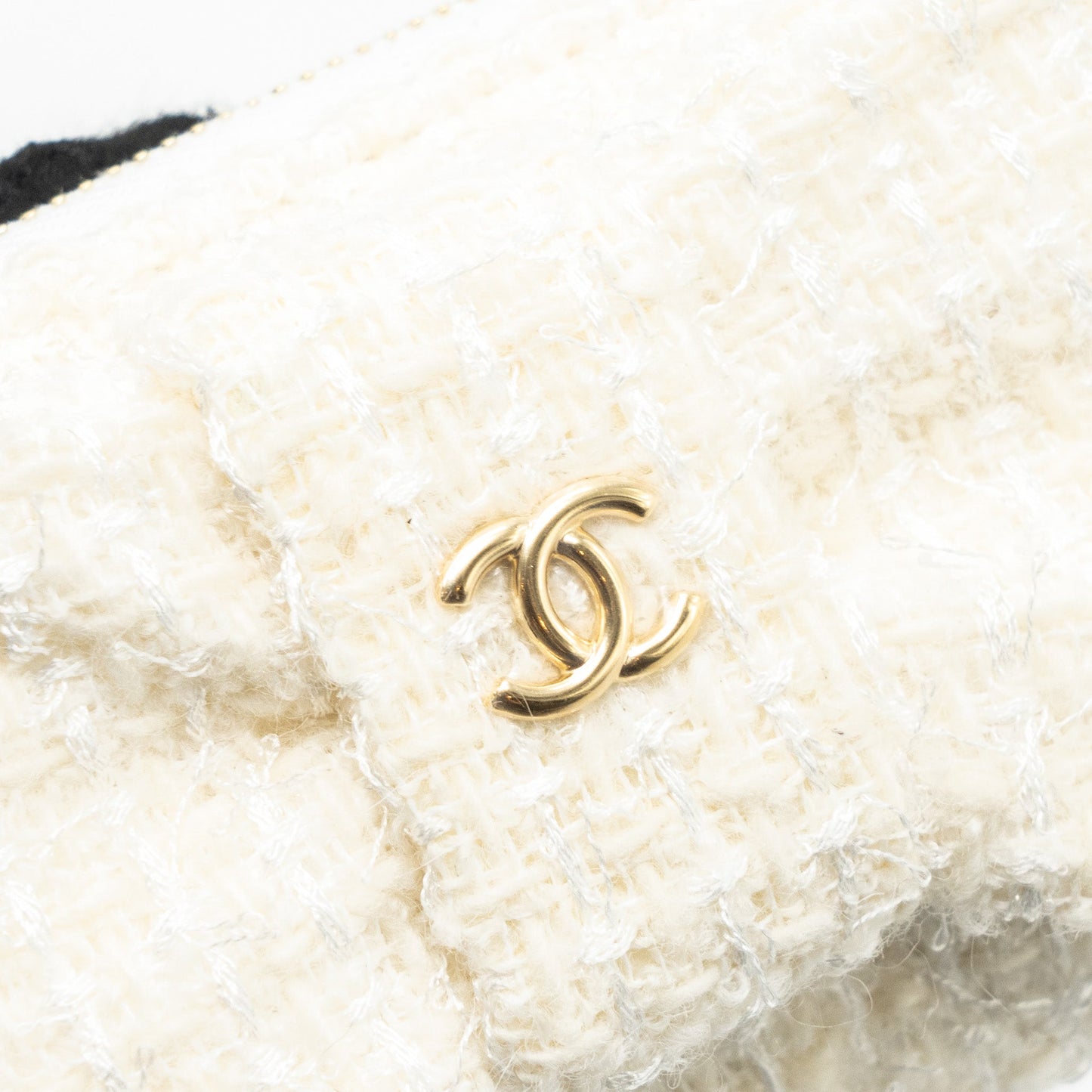 Chanel Mini Bow Card Holder With Chain Tweed White L(Microchip)