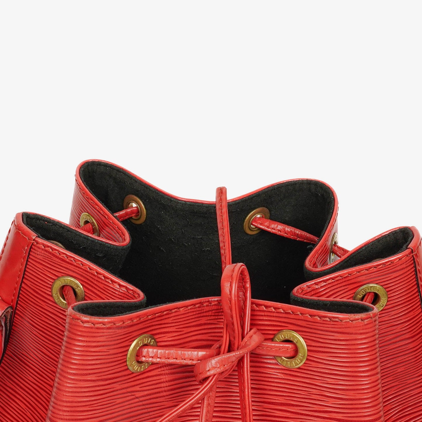 Louis Vuitton Noe Grande GM Red Epi Leather Shoulder Bag