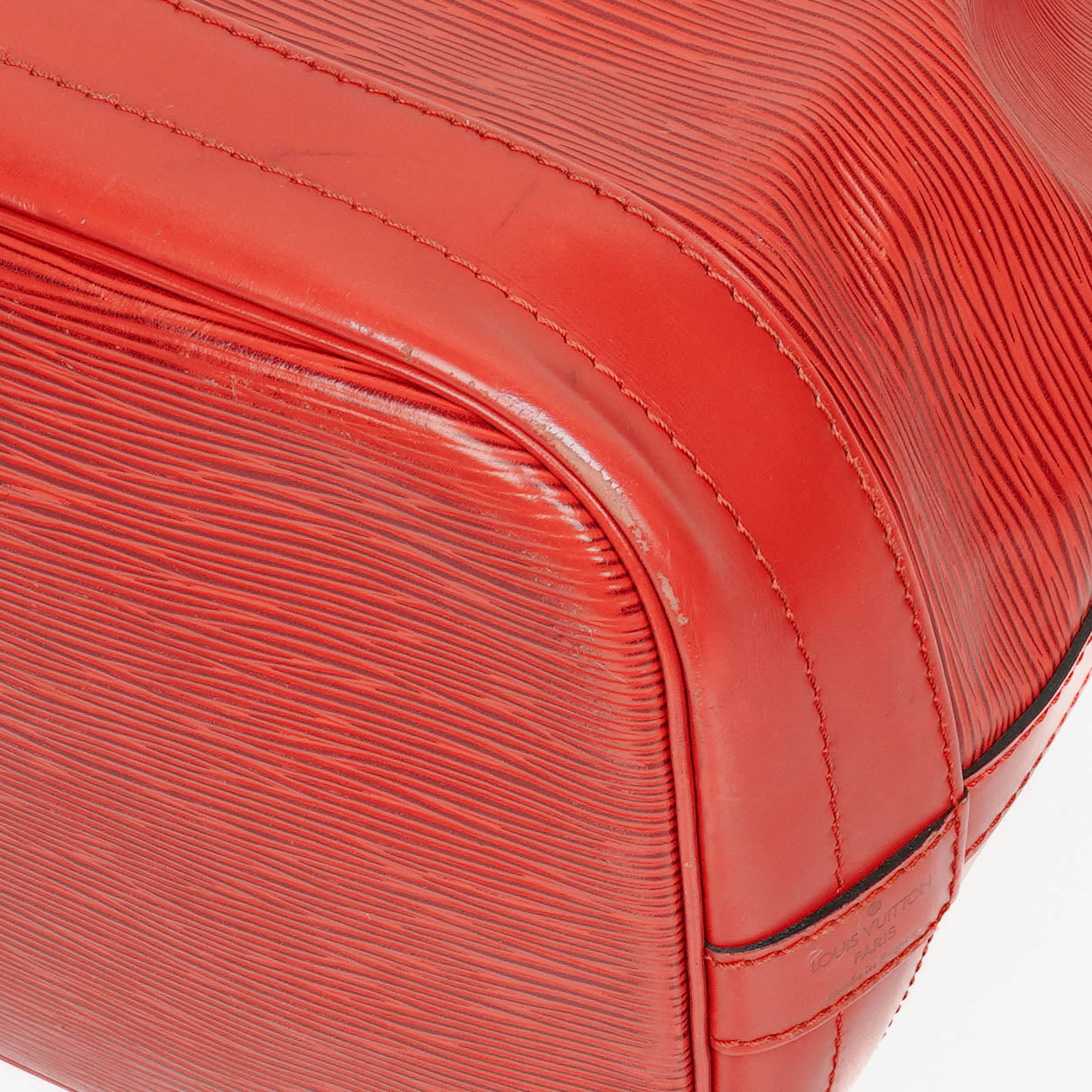 Louis Vuitton Noe Grande GM Red Epi Leather Shoulder Bag