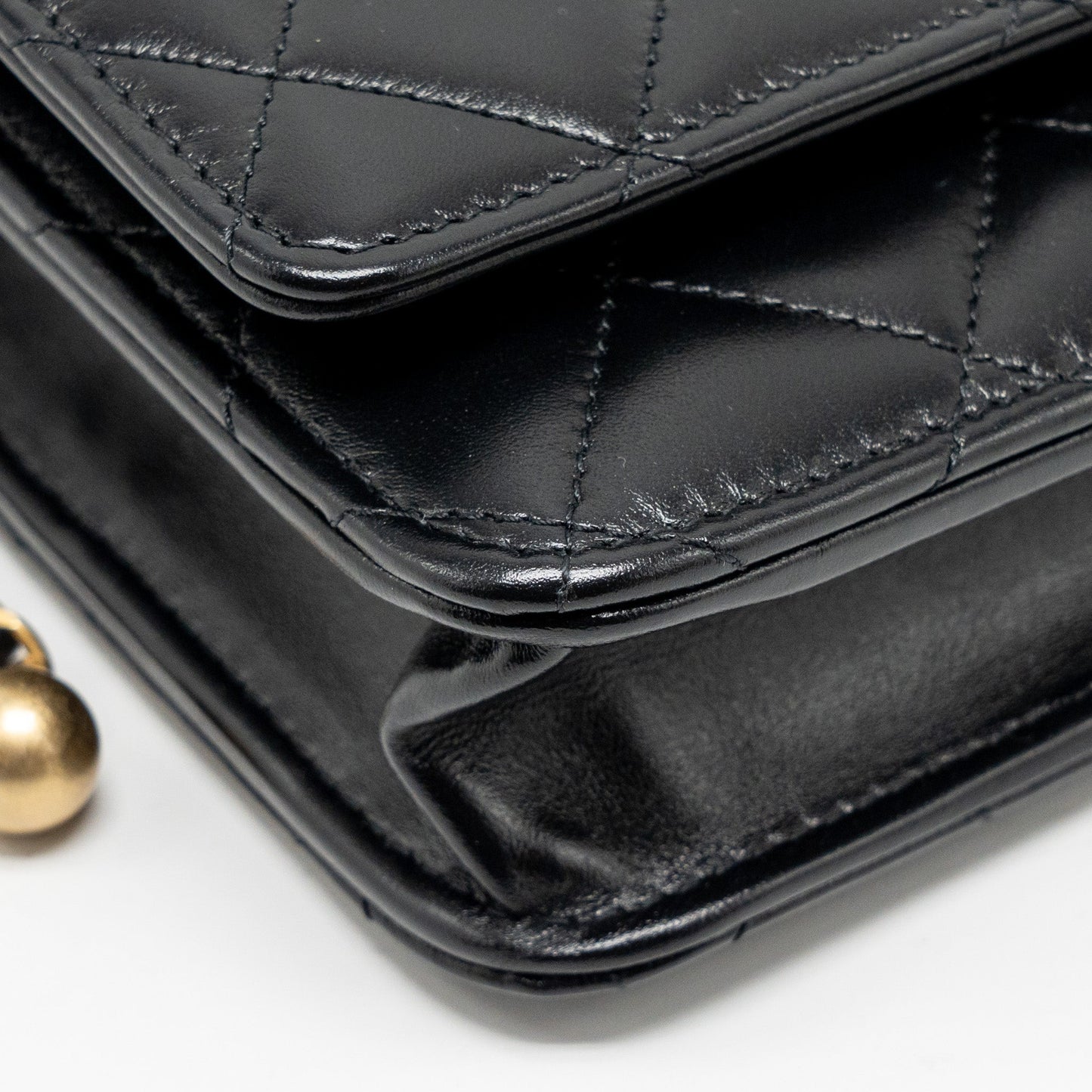 Chanel 24c Gold Crush Wallet On Chain Calfskin Black (microchip)