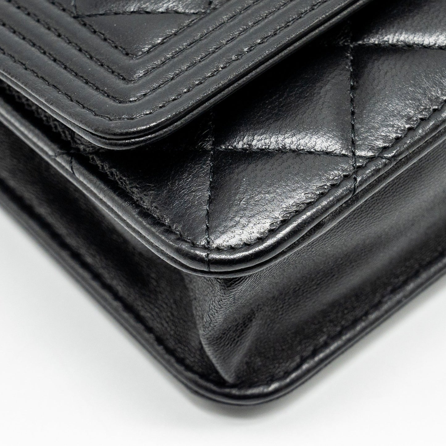 Chanel Boy Wallet on Chain lambskin black