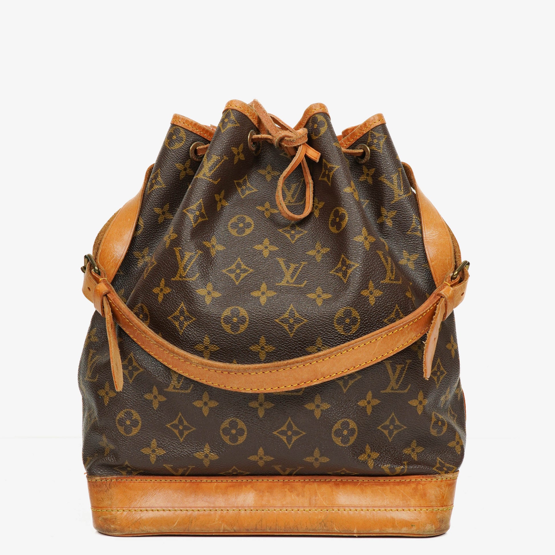Louis Vuitton Noe GM Monogram Canvas Shoulder Bag