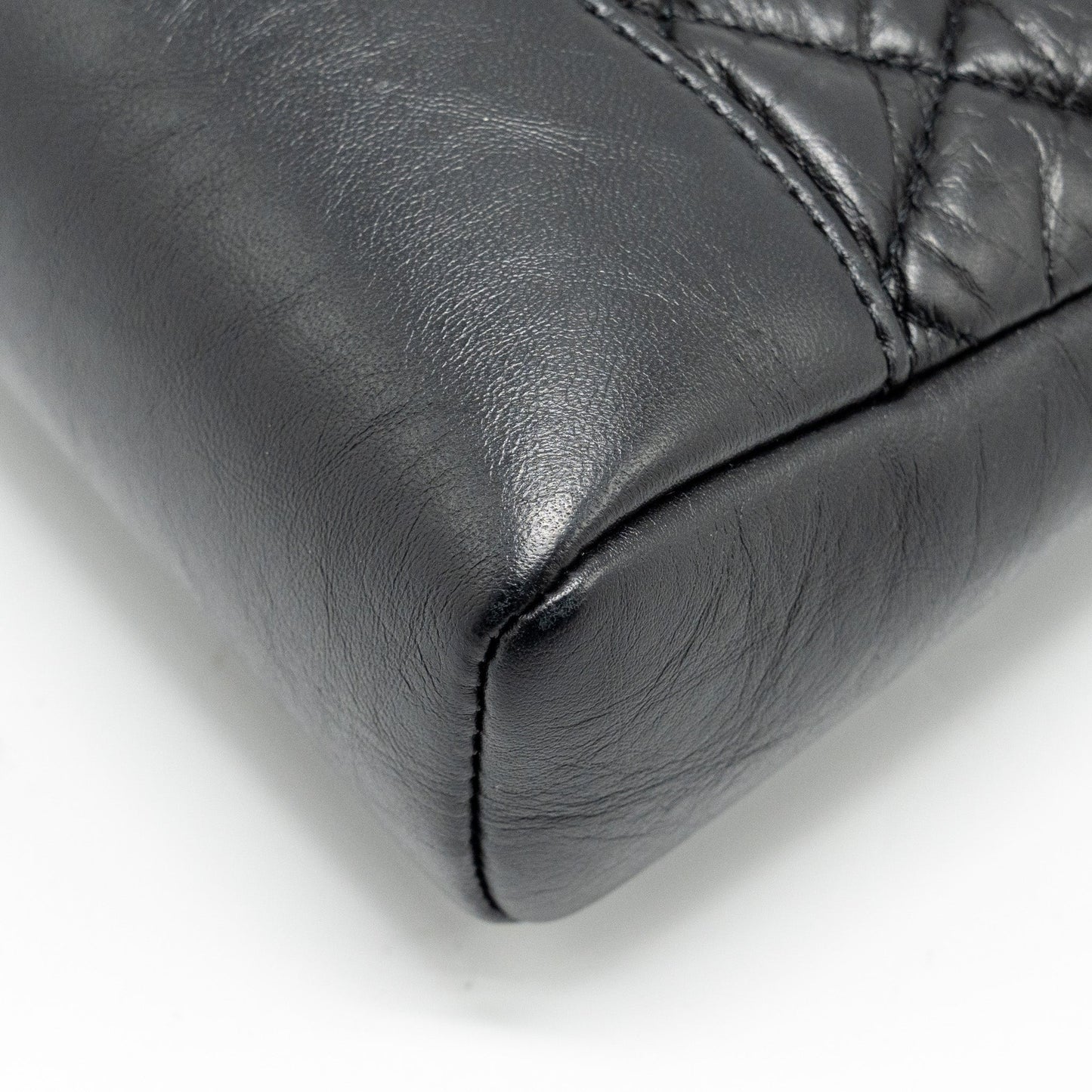 Chanel Mini 31 Bag Calfskin Black L (Microchip)
