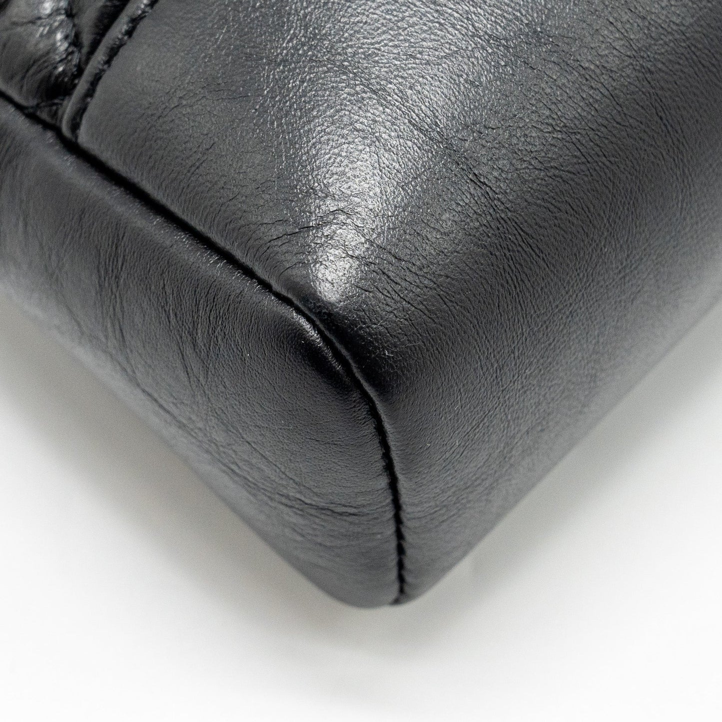 Chanel Mini 31 Bag Calfskin Black L (Microchip)