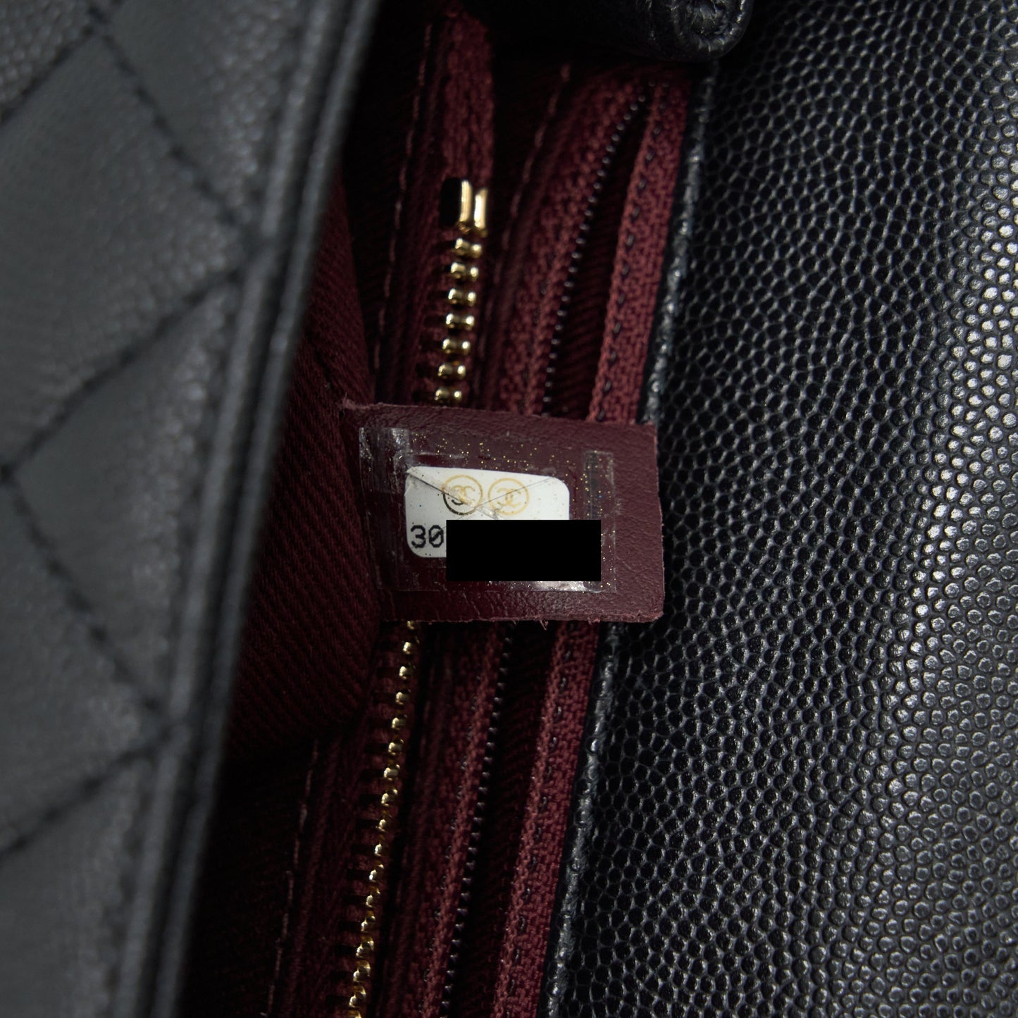 Chanel Medium Coco Handle 28cm Caviar Black L