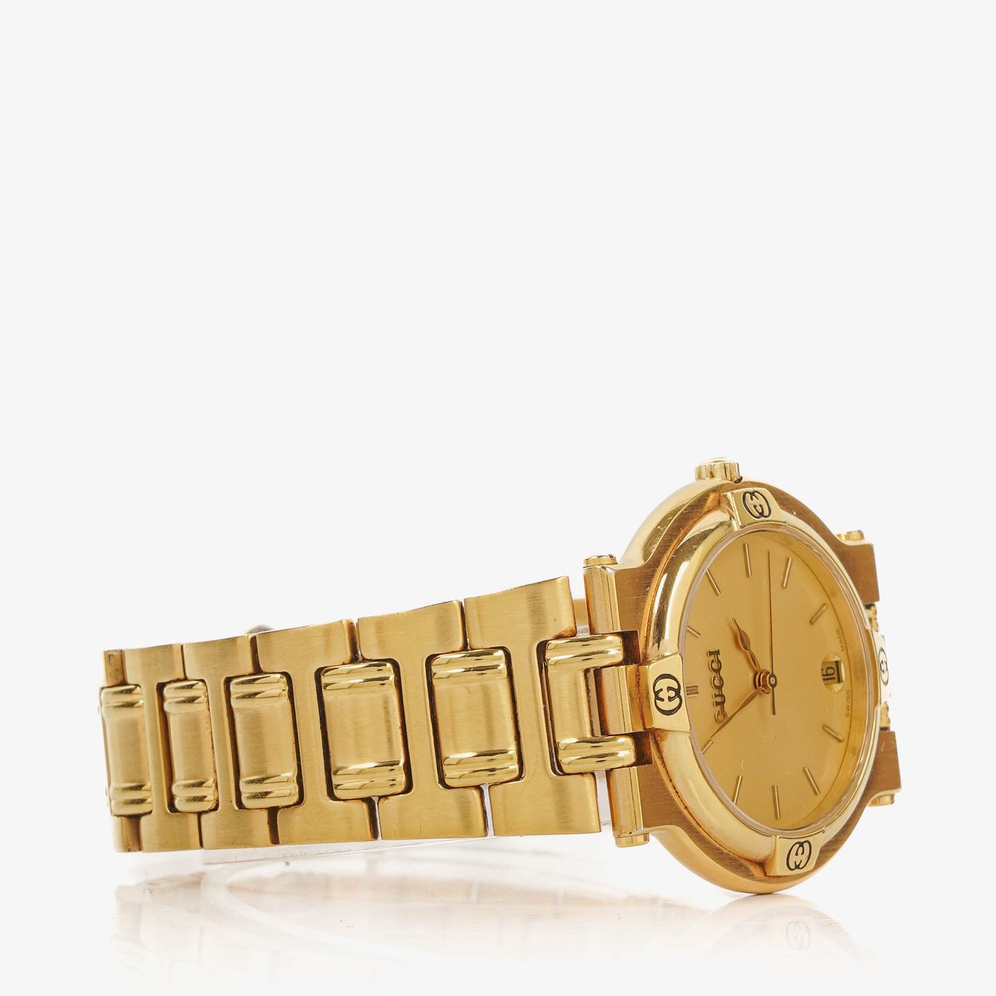 Gucci 9200M Round Gold-Tone Stainless Steel
