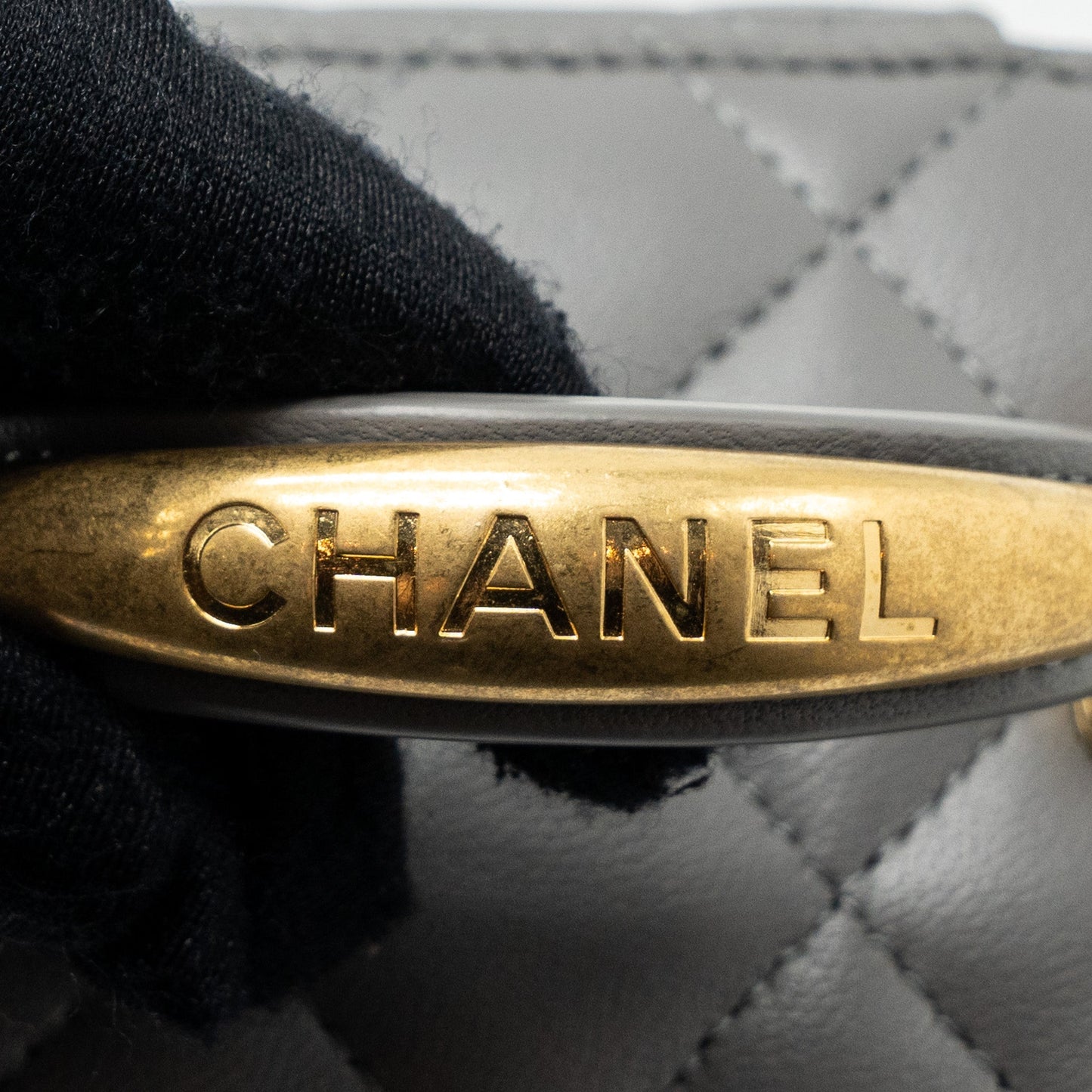 Chanel Top Handle Mini Vanity Case Lambskin Grey (Microchip)