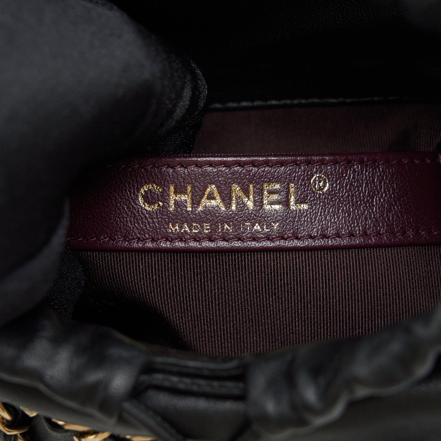 Chanel 21C Bucket Chains Lambskin Black L