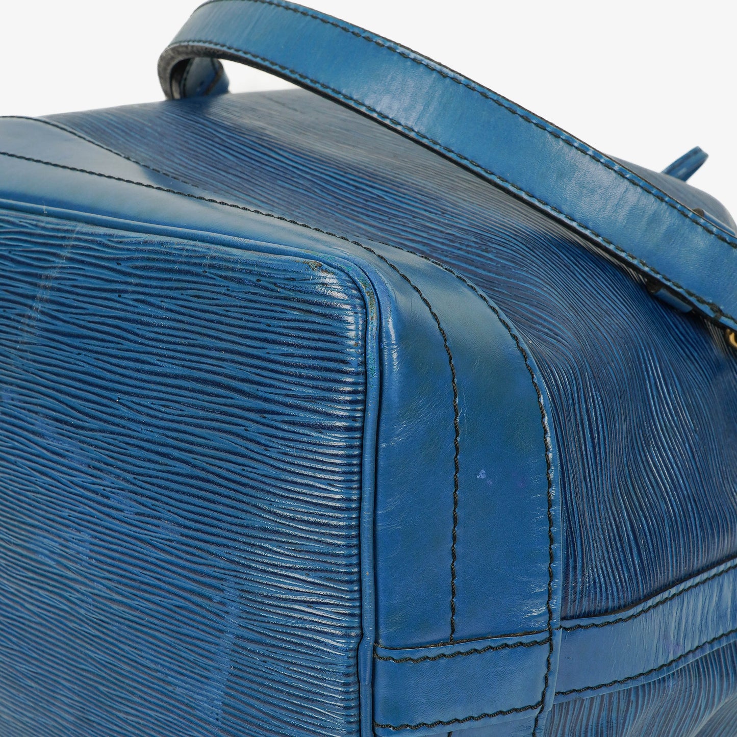 Louis Vuitton Noe Grande GM Blue EPI Leather Shoulder Bag