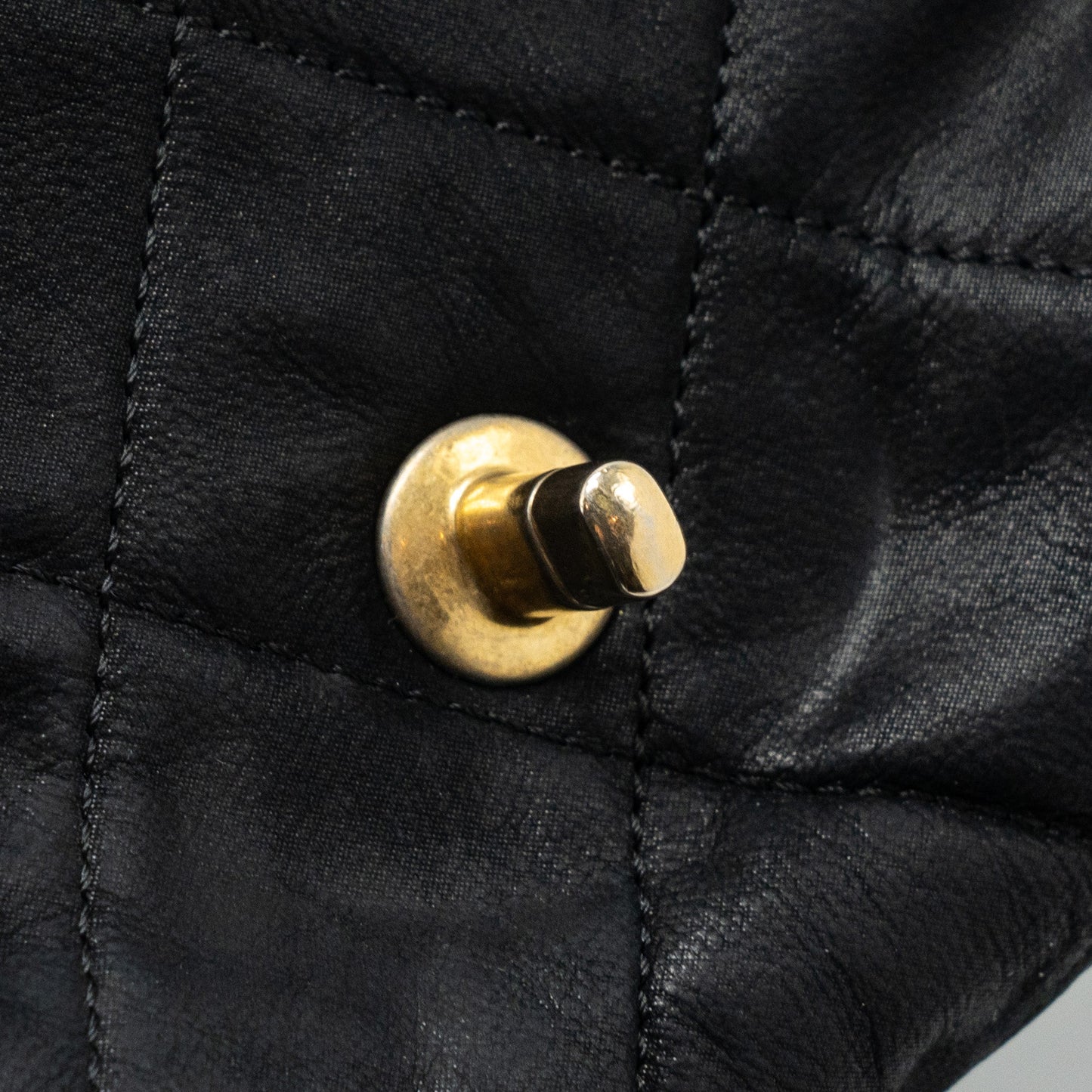 Chanel quilted seasonal flap bag Calfskin Iridescent black with
