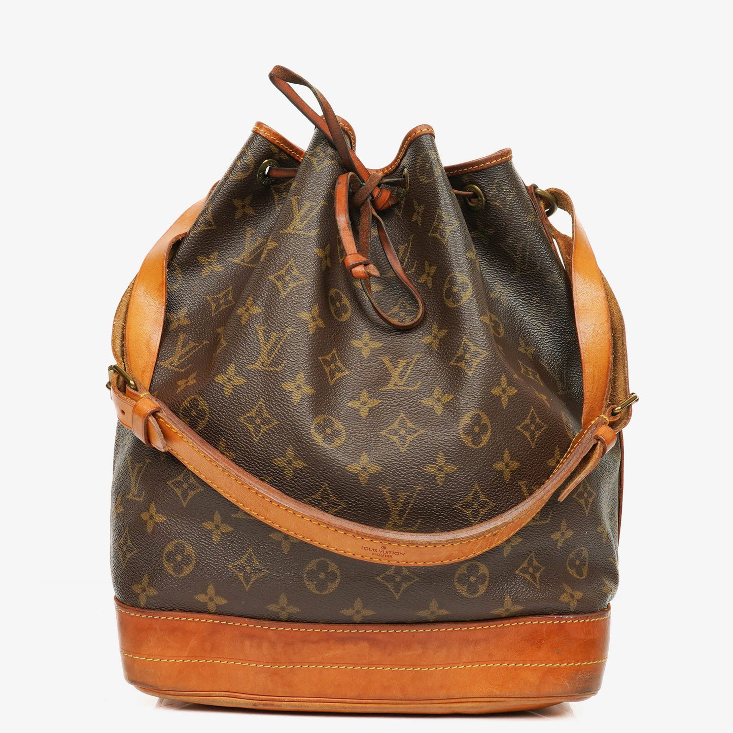Louis Vuitton Noe GM Malletier Monogram Canvas Shoulder Bag